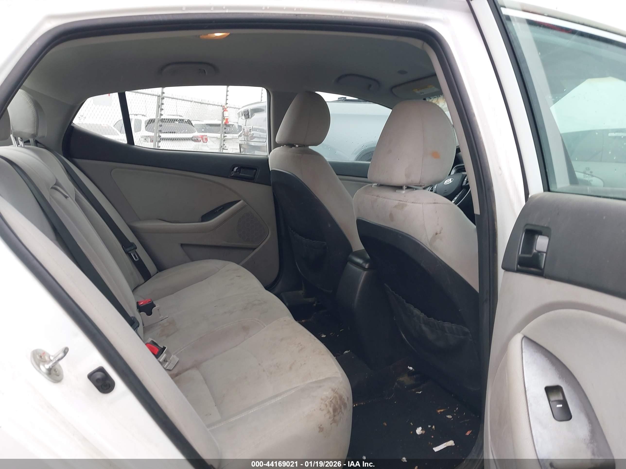KIA OPTIMA image 8