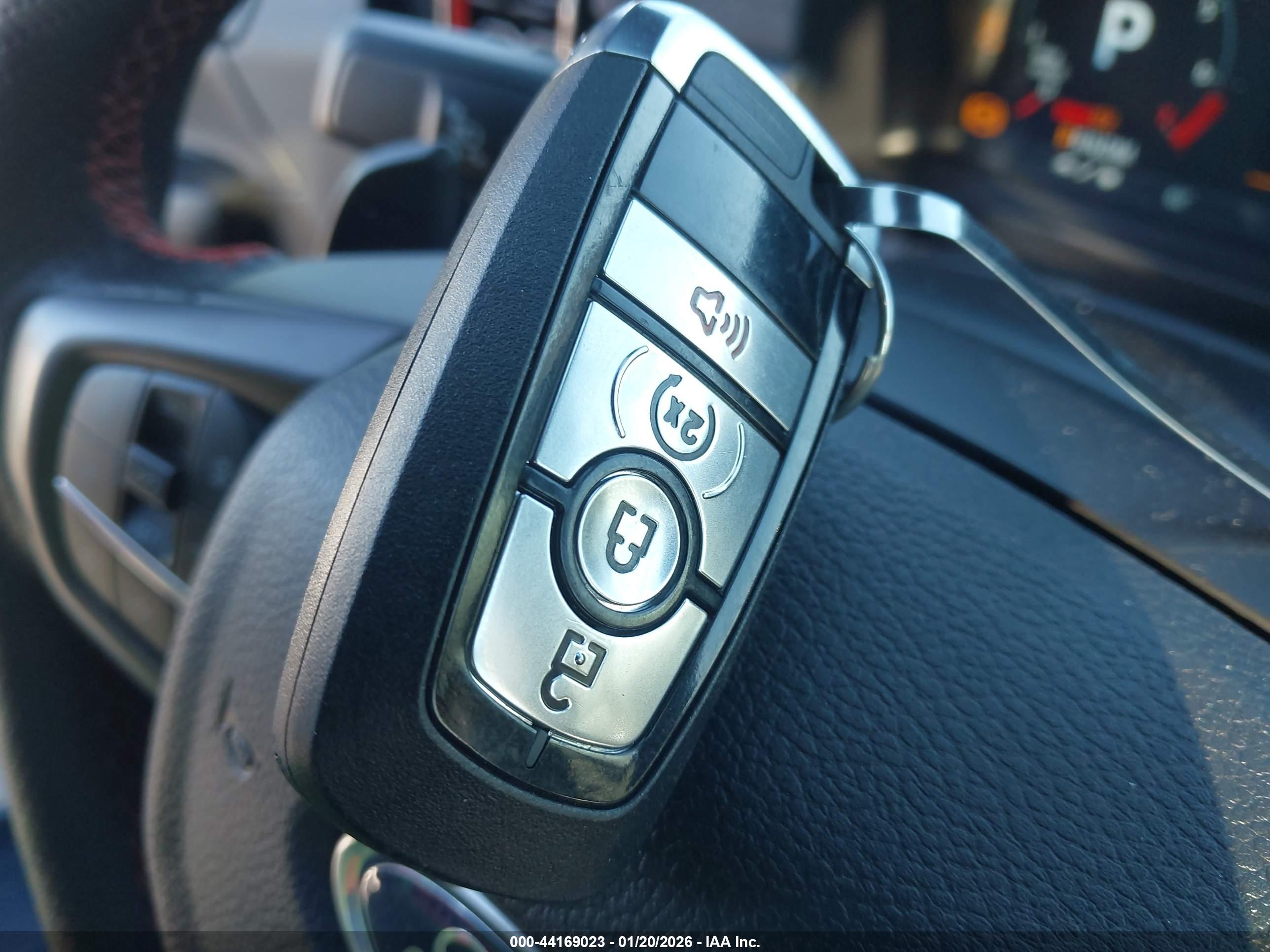 FORD RANGER image 11