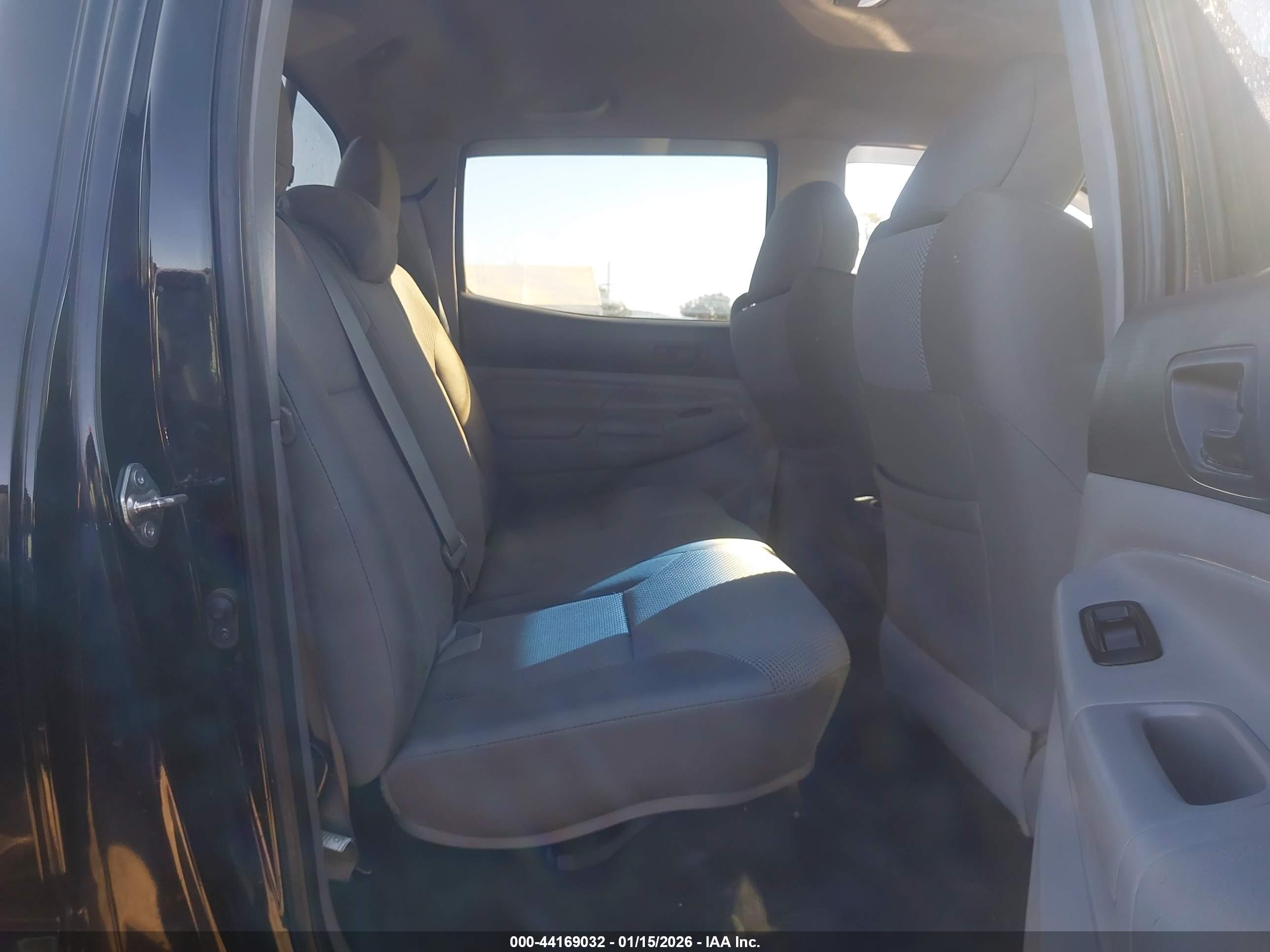 TOYOTA TACOMA image 8