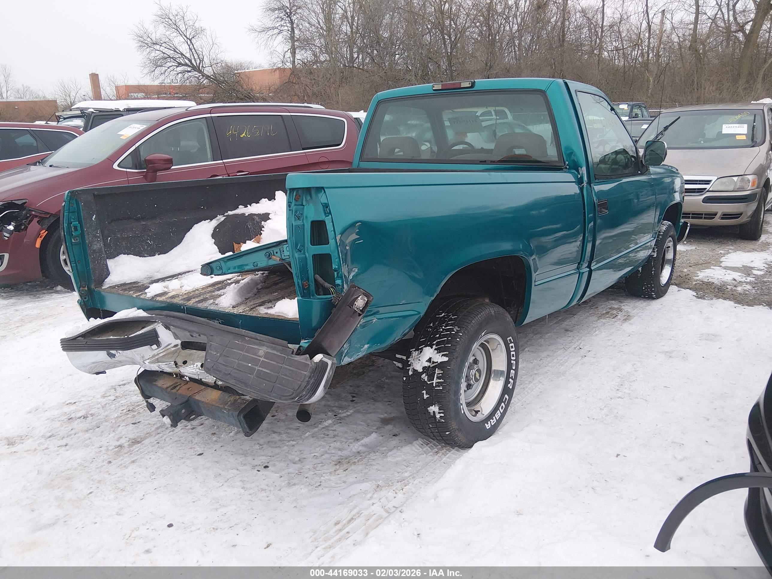 CHEVROLET GMT-400 image 4