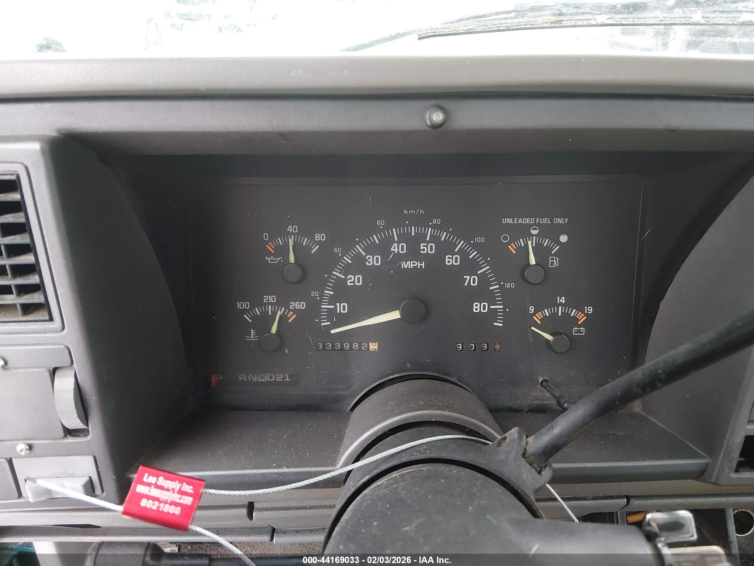 CHEVROLET GMT-400 image 7