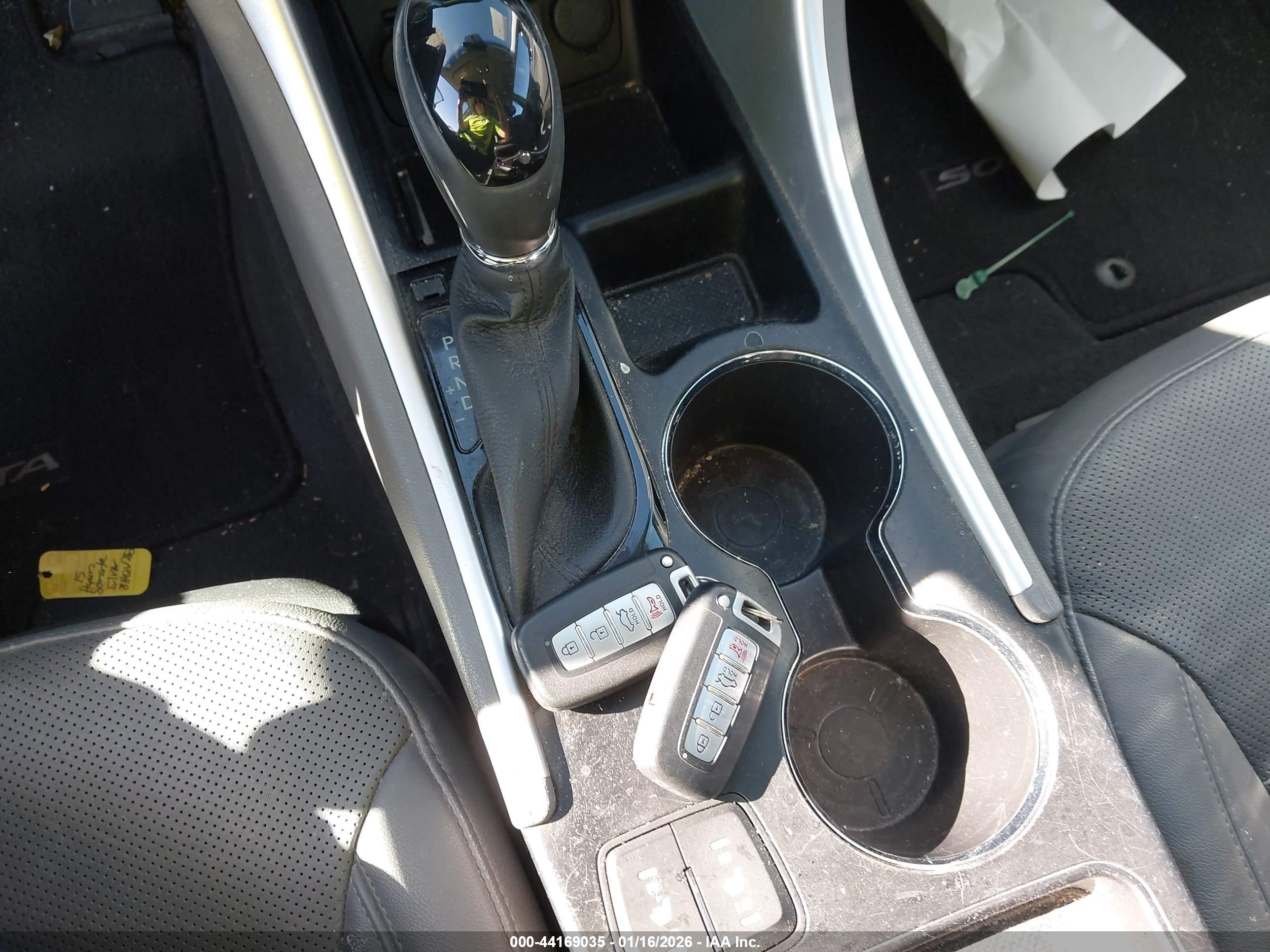 HYUNDAI SONATA image 11