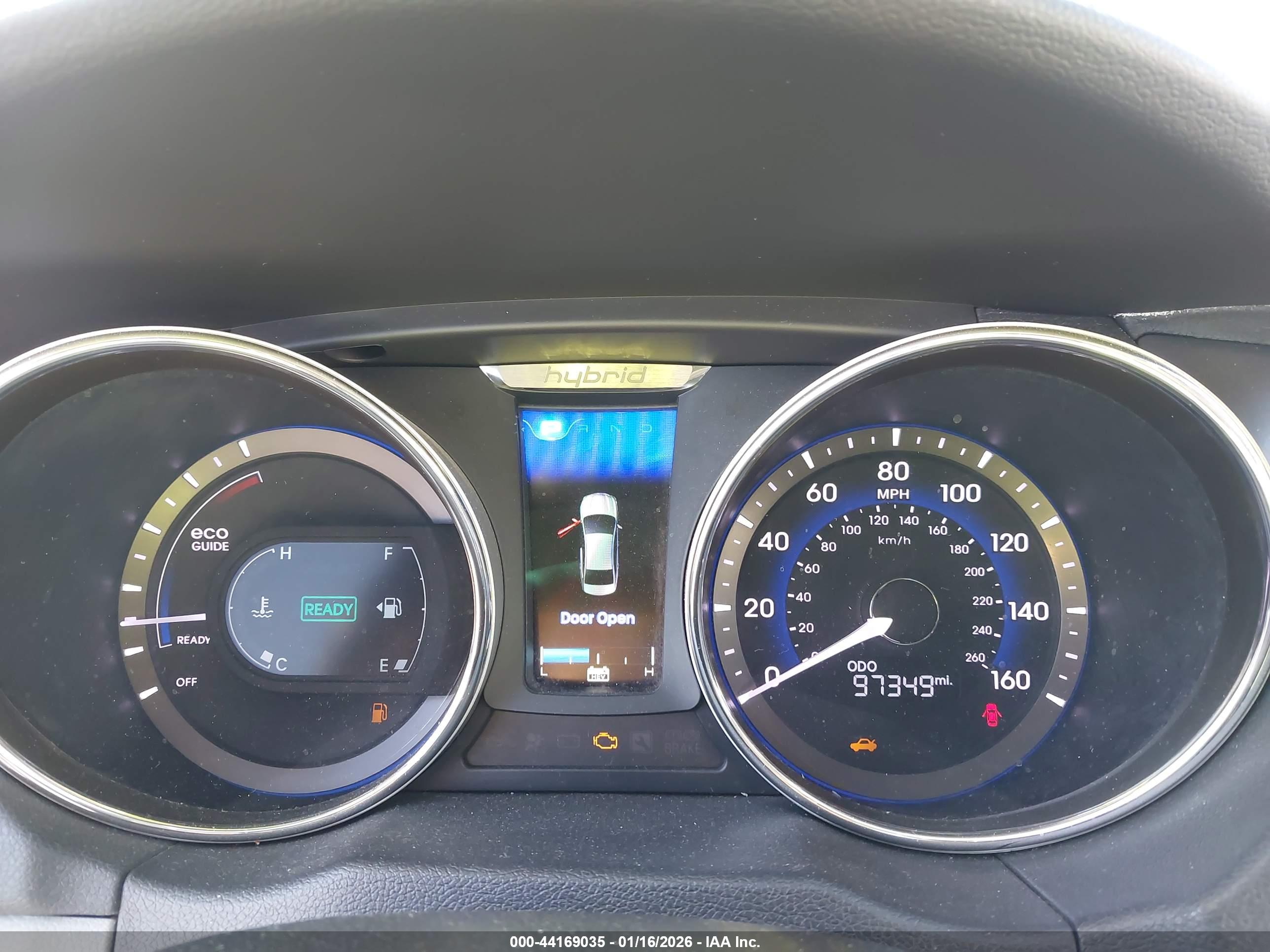 HYUNDAI SONATA image 7