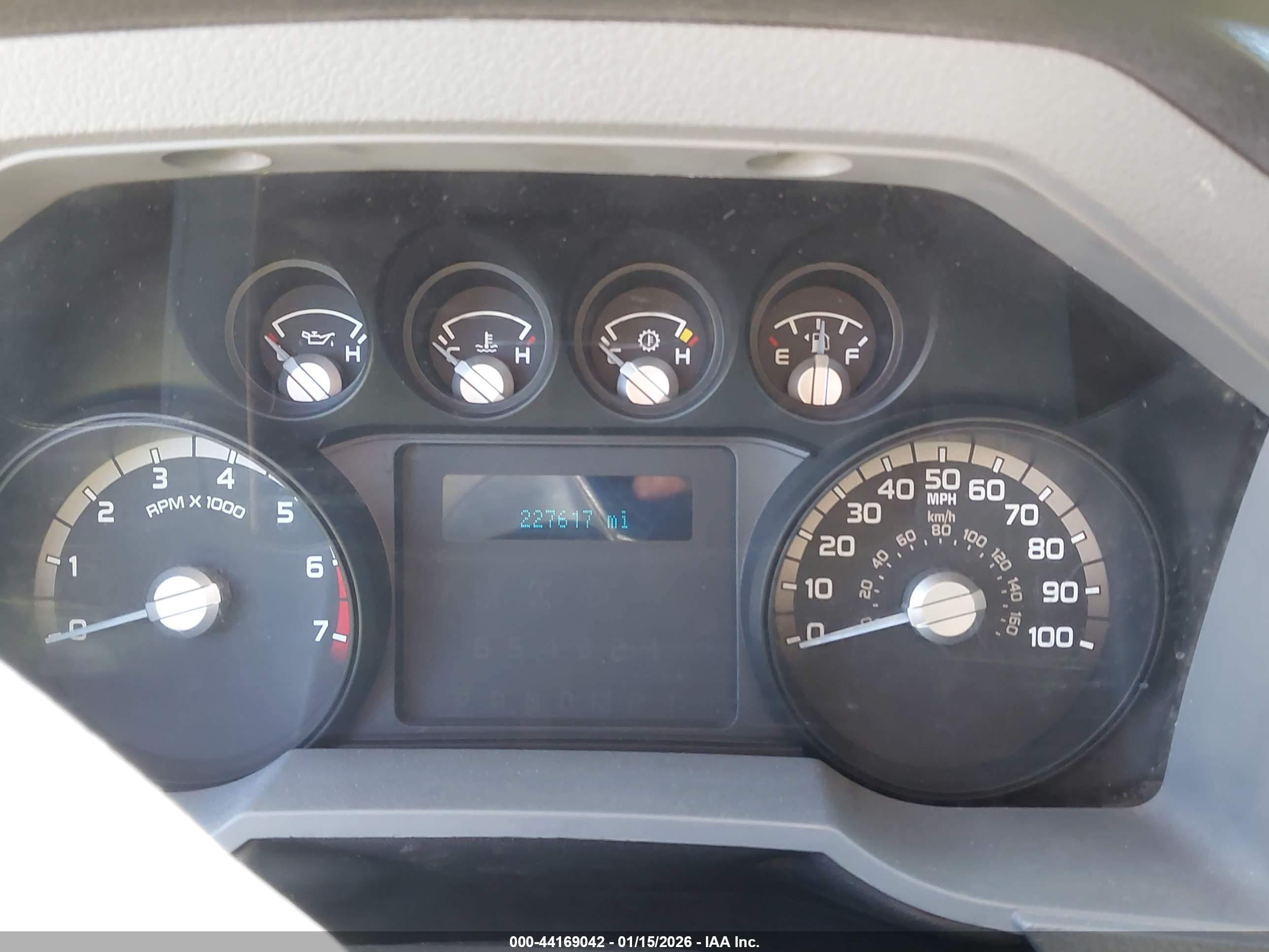 FORD F-250 image 7