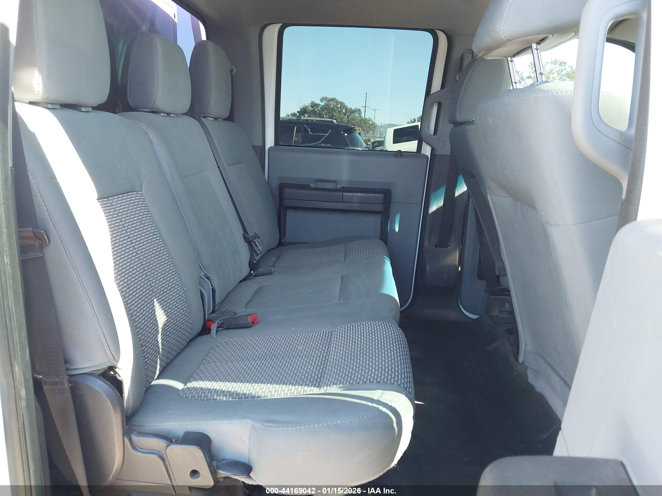 FORD F-250 image 8