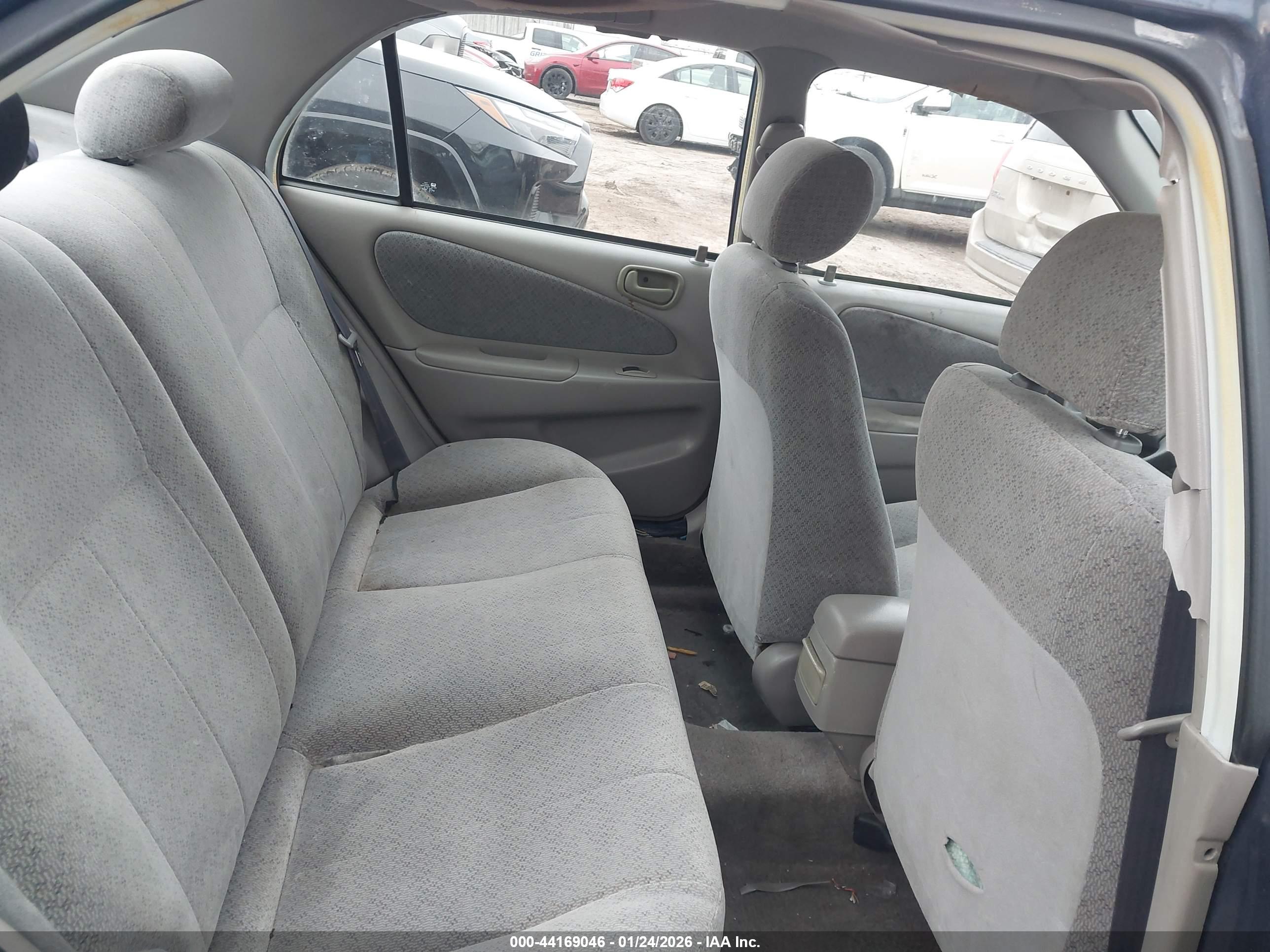 TOYOTA COROLLA image 8