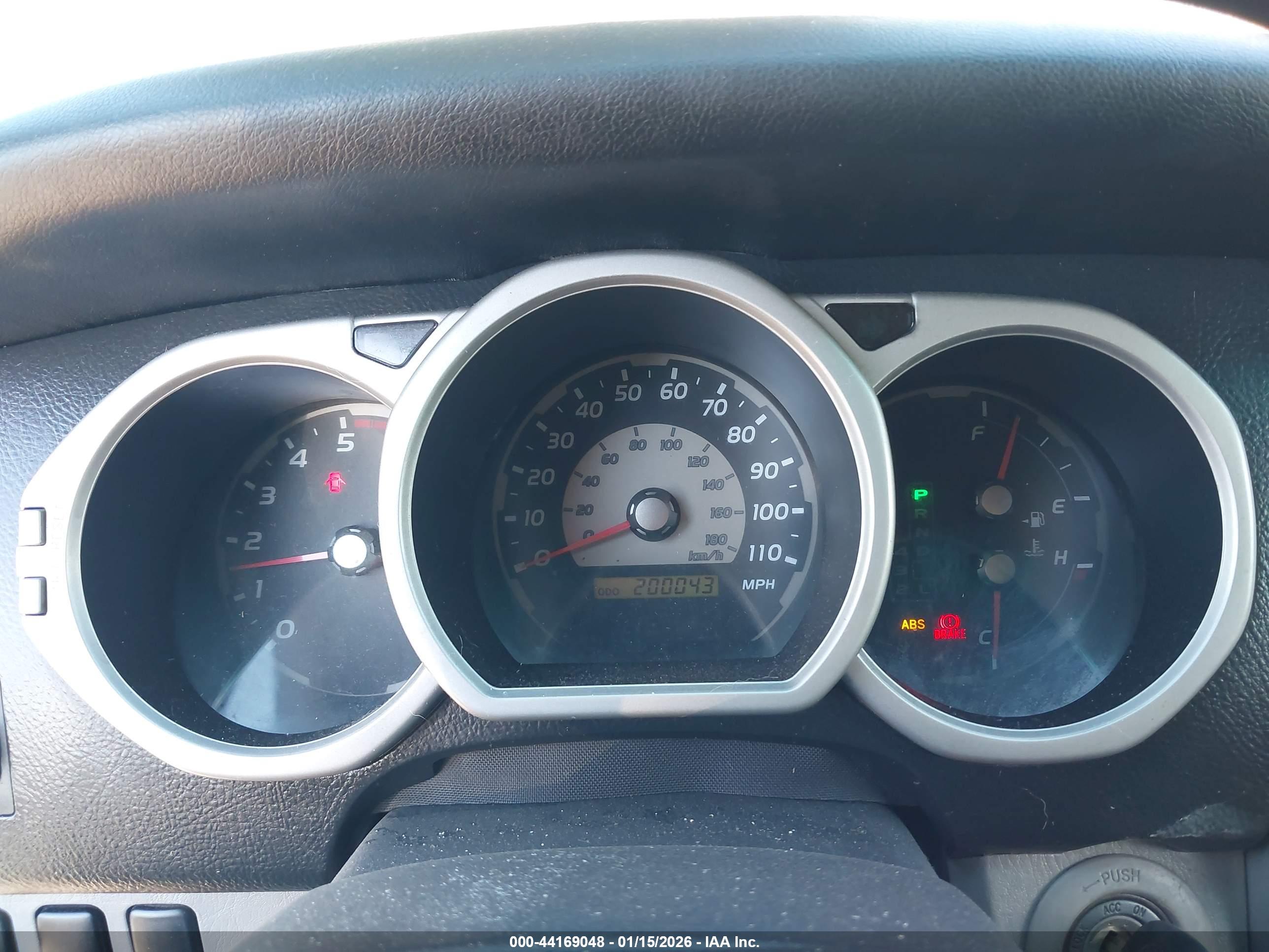 TOYOTA 4RUNNER image 7