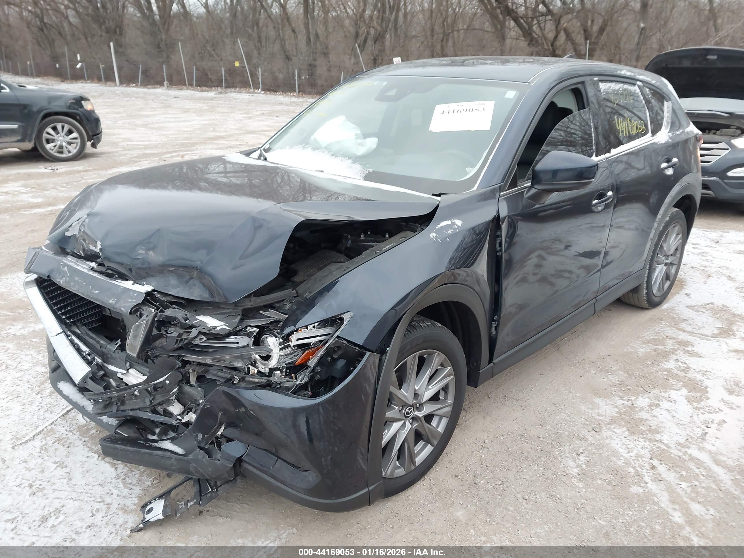 MAZDA CX-5 image 2