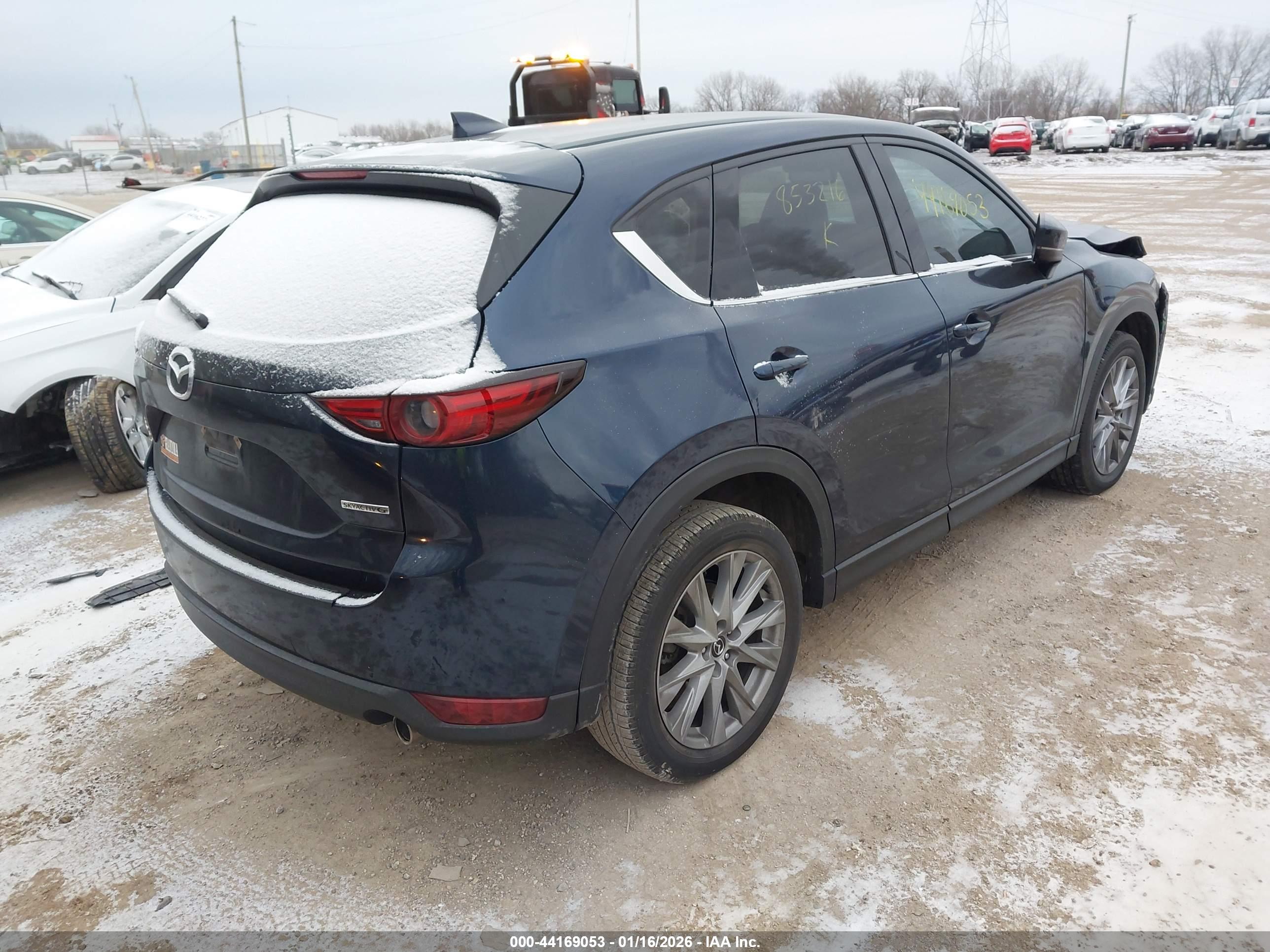 MAZDA CX-5 image 4