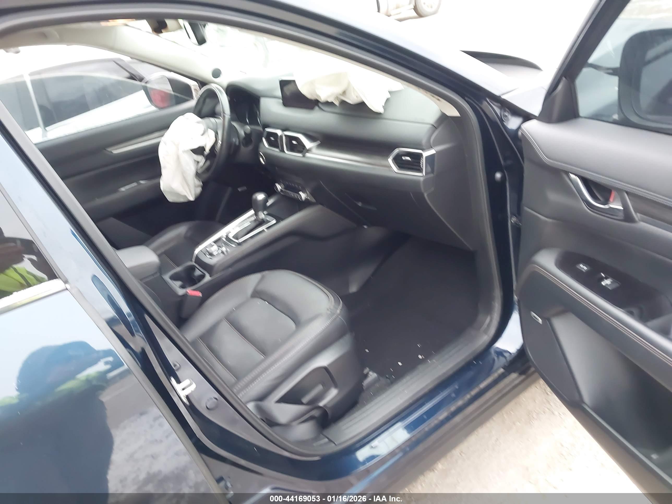 MAZDA CX-5 image 5