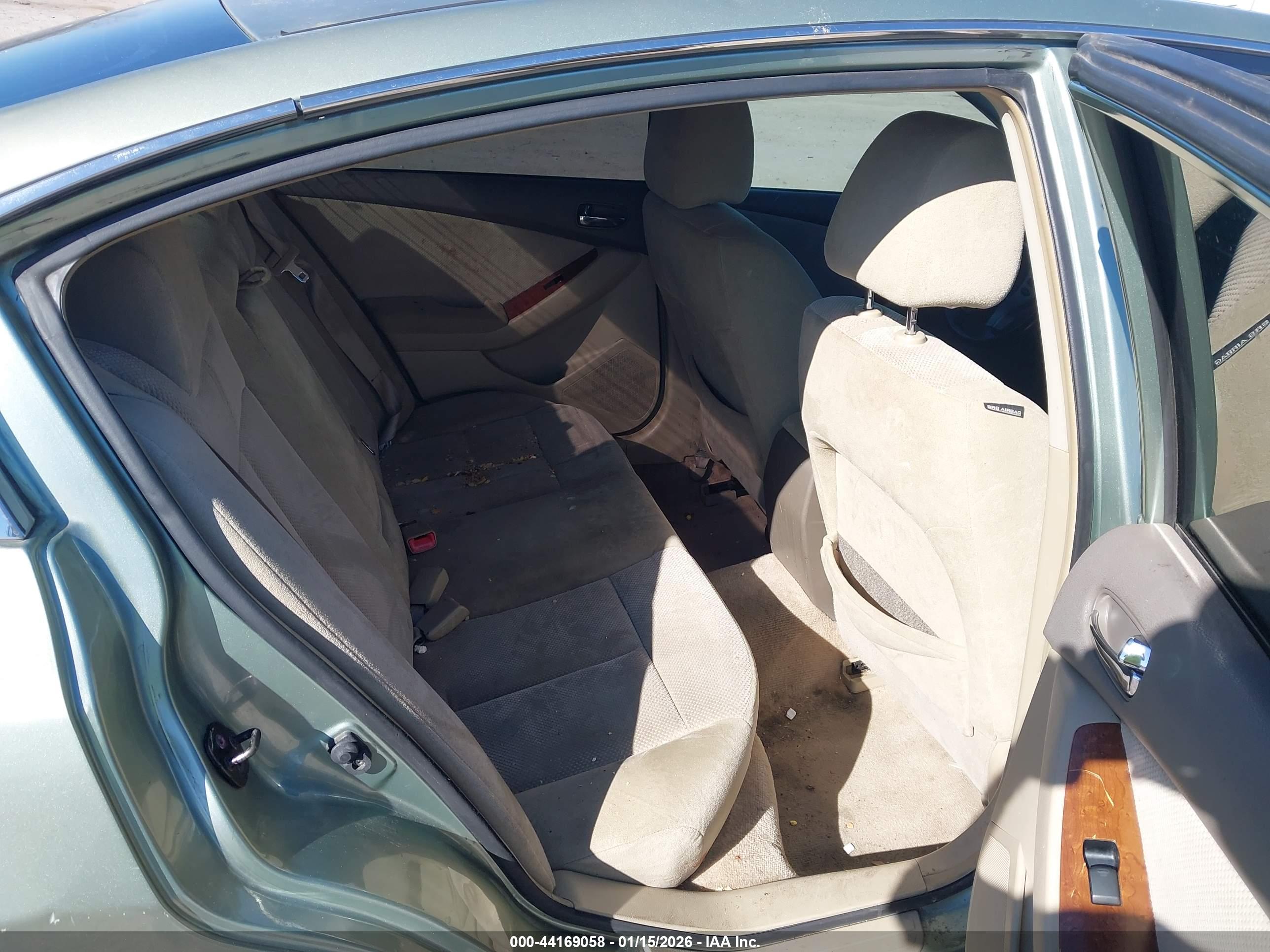 NISSAN ALTIMA image 8