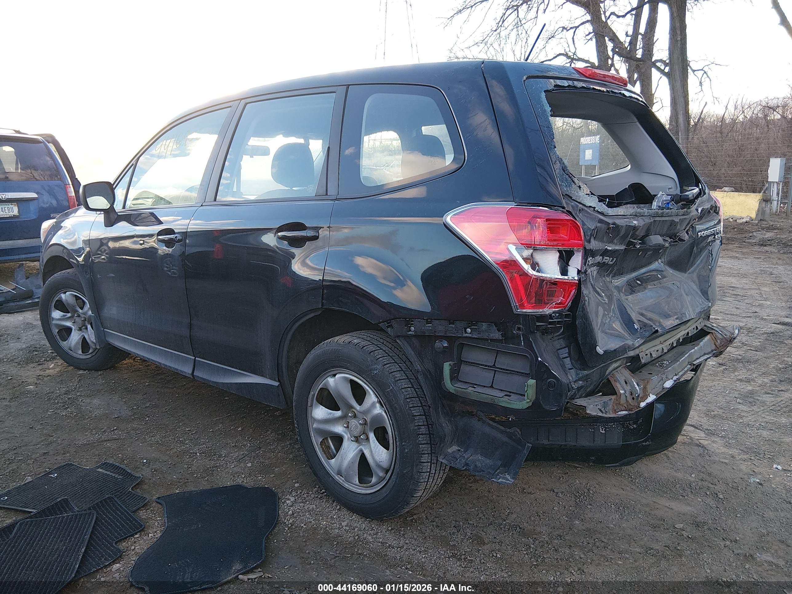 SUBARU FORESTER image 3