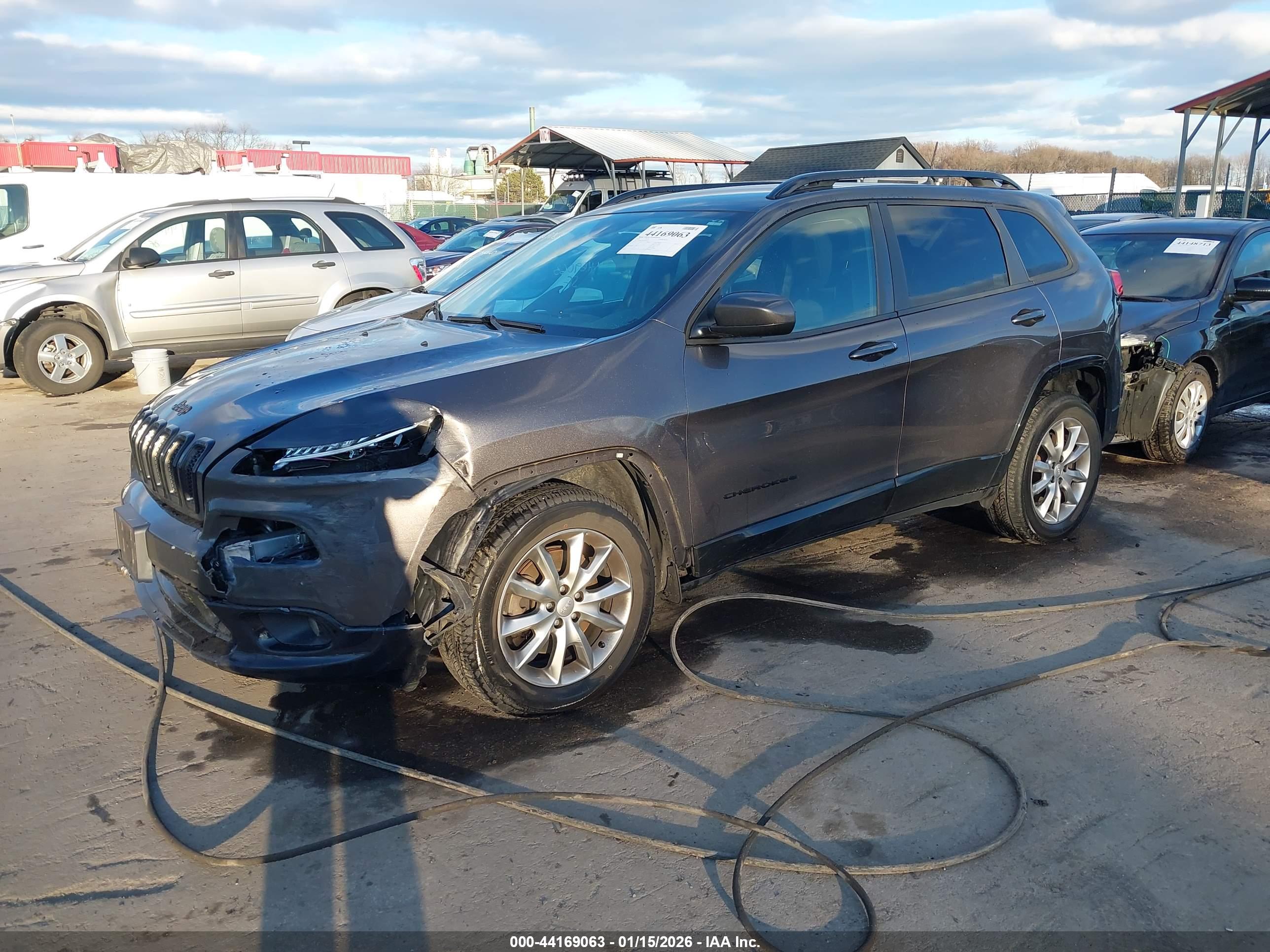 JEEP CHEROKEE image 2