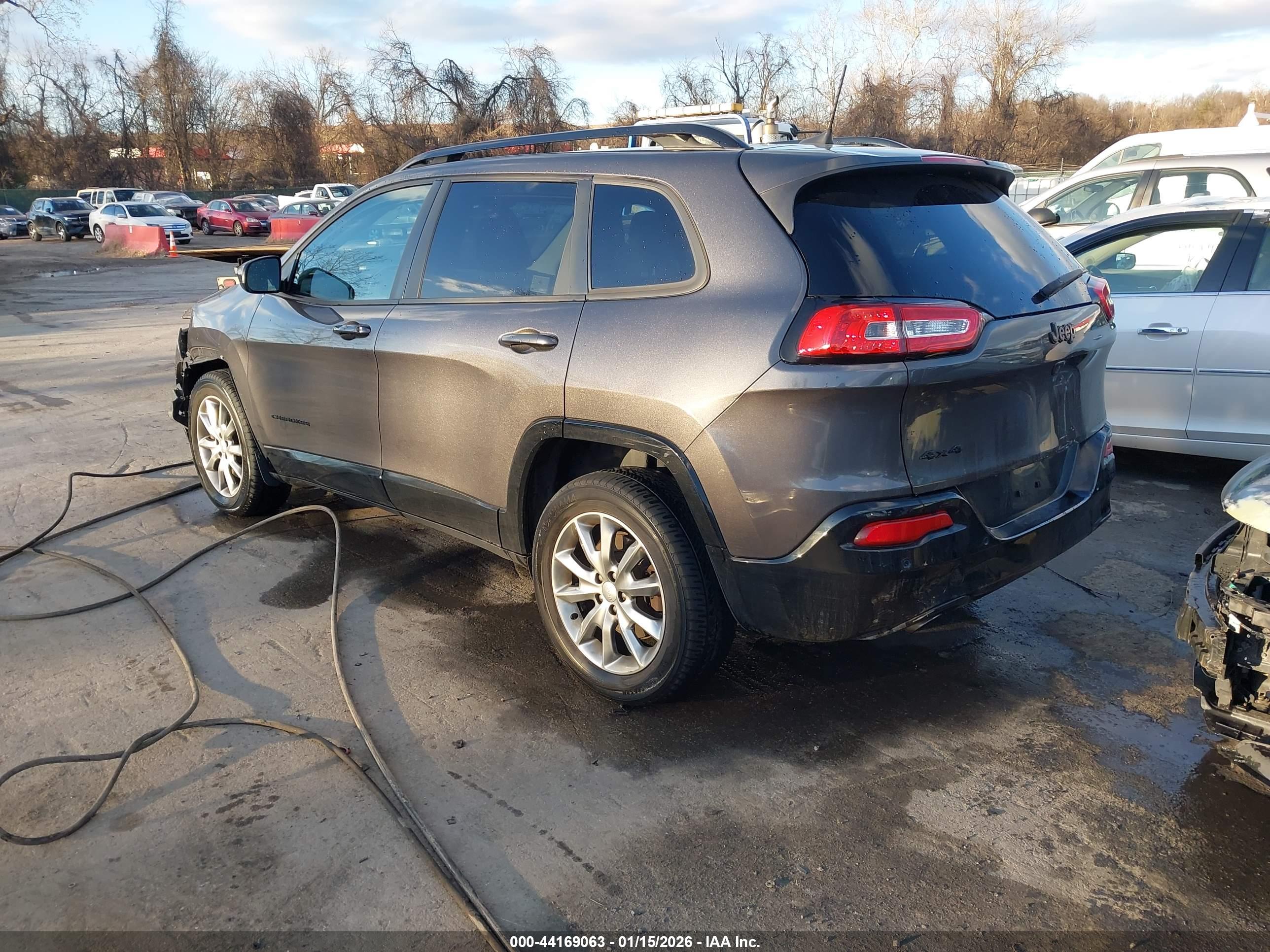 JEEP CHEROKEE image 3