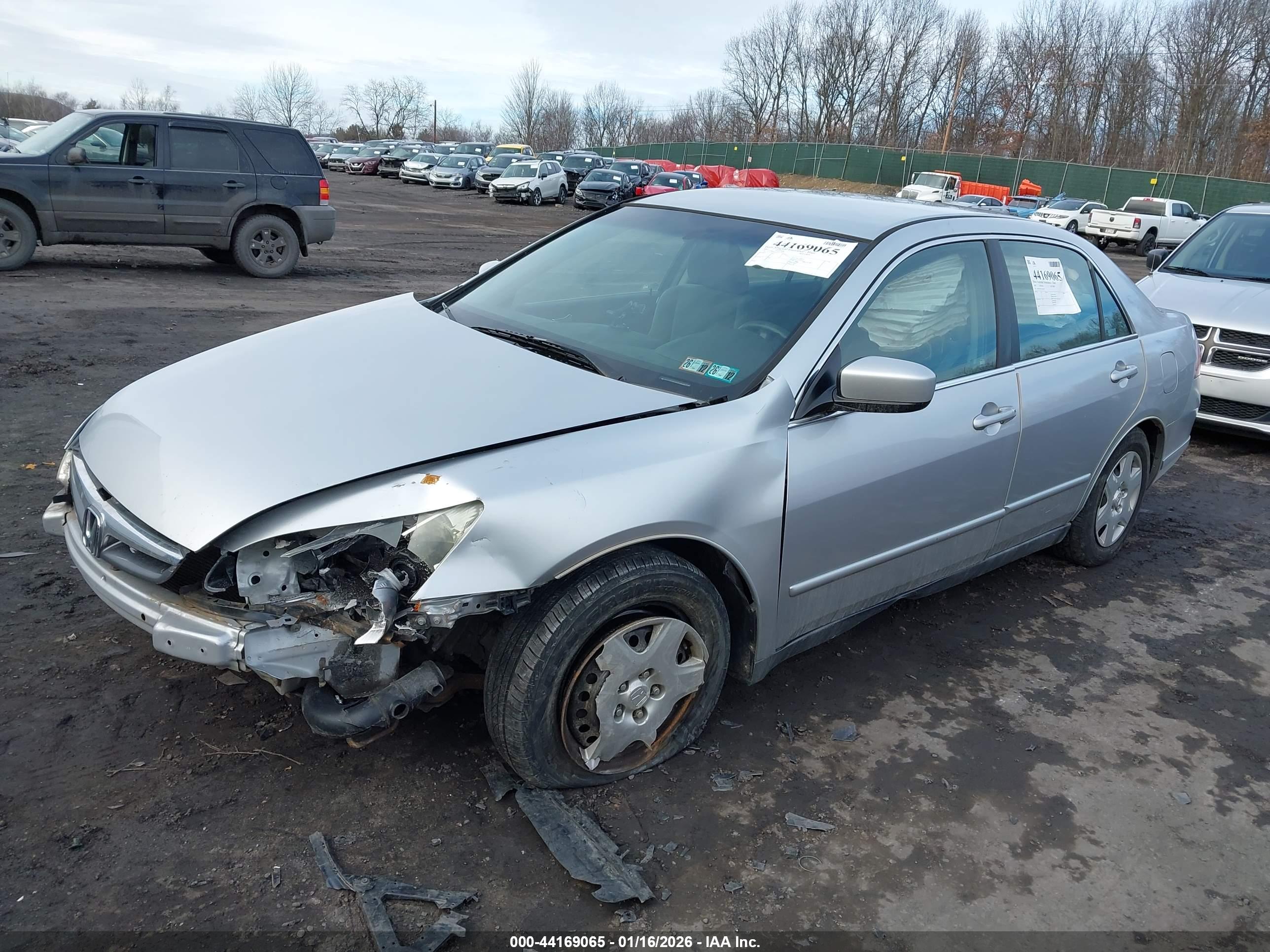 HONDA ACCORD image 2