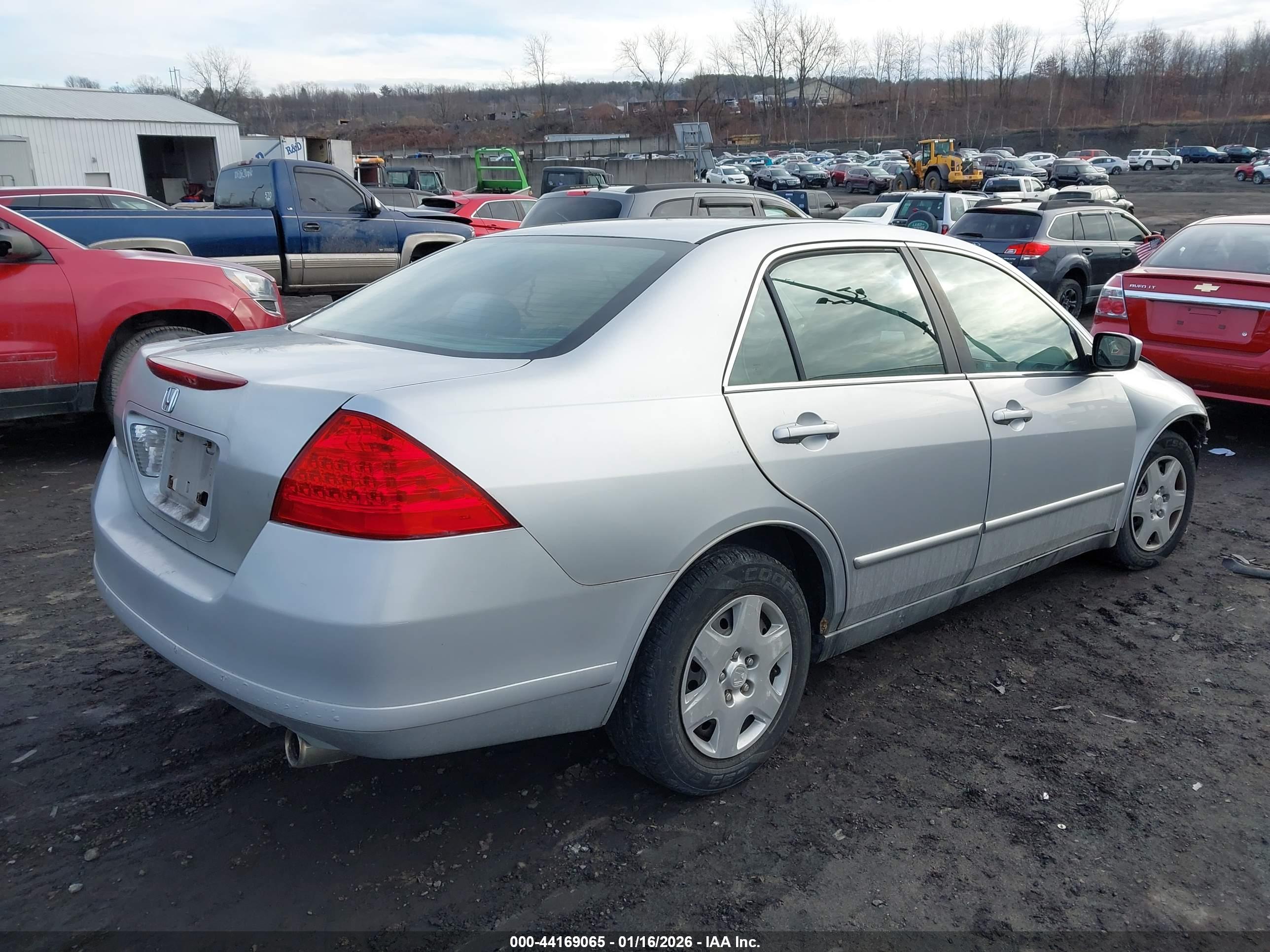 HONDA ACCORD image 4