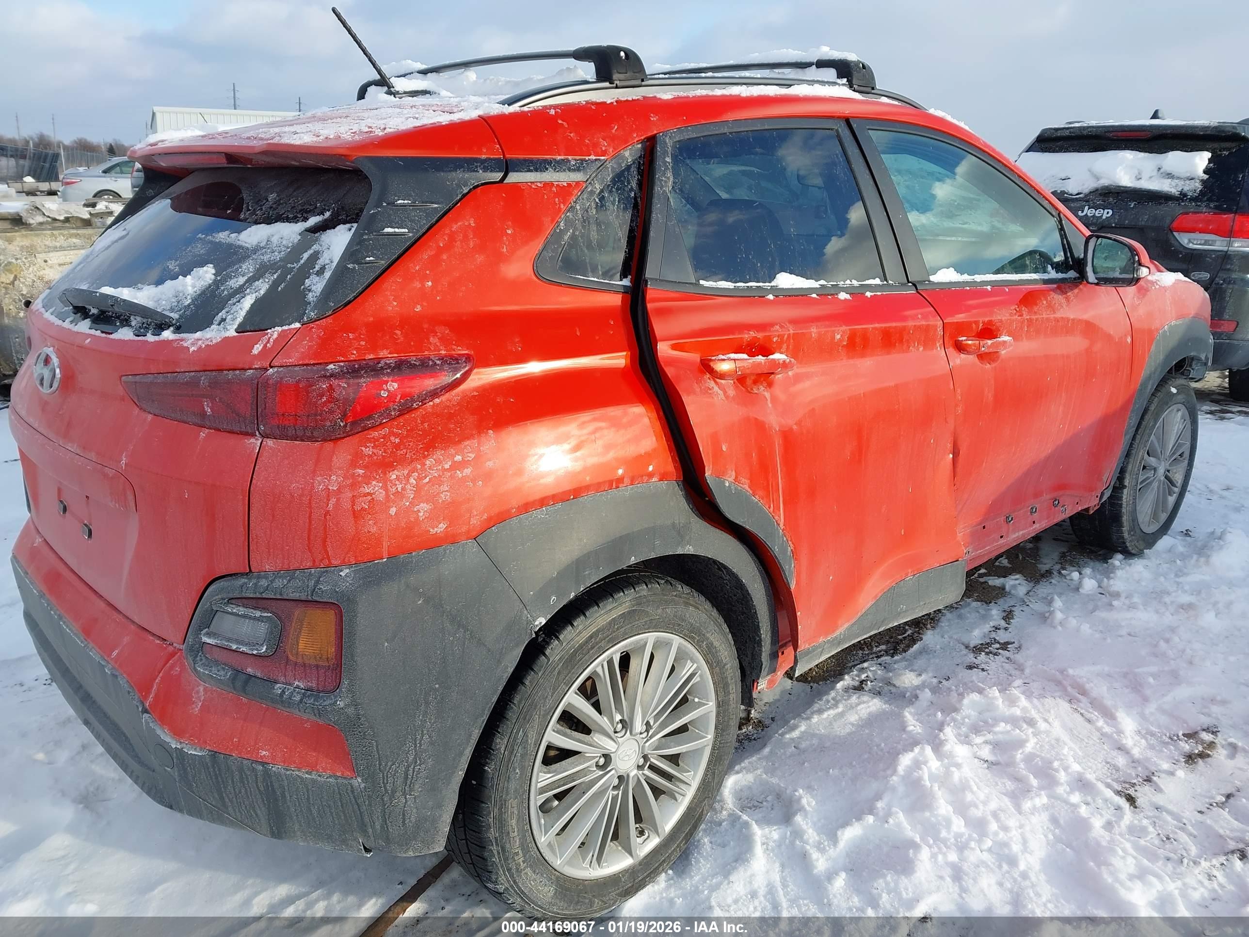 HYUNDAI KONA image 4