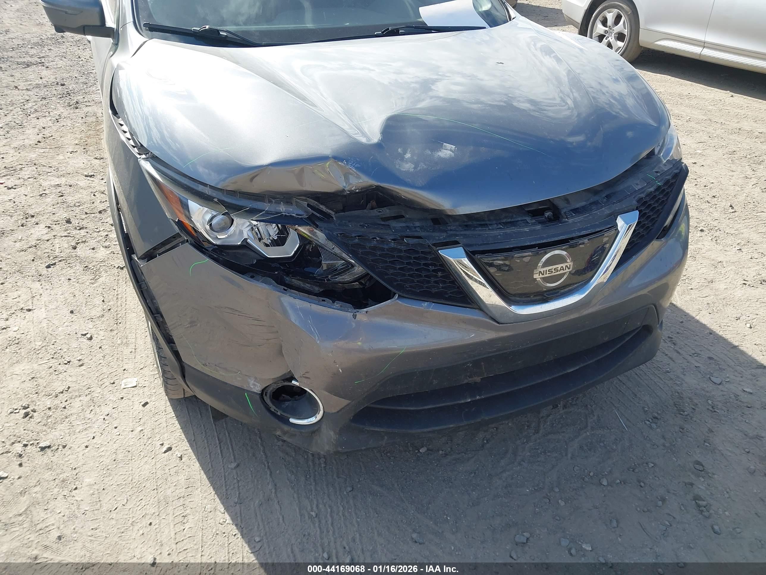 NISSAN ROGUE image 6