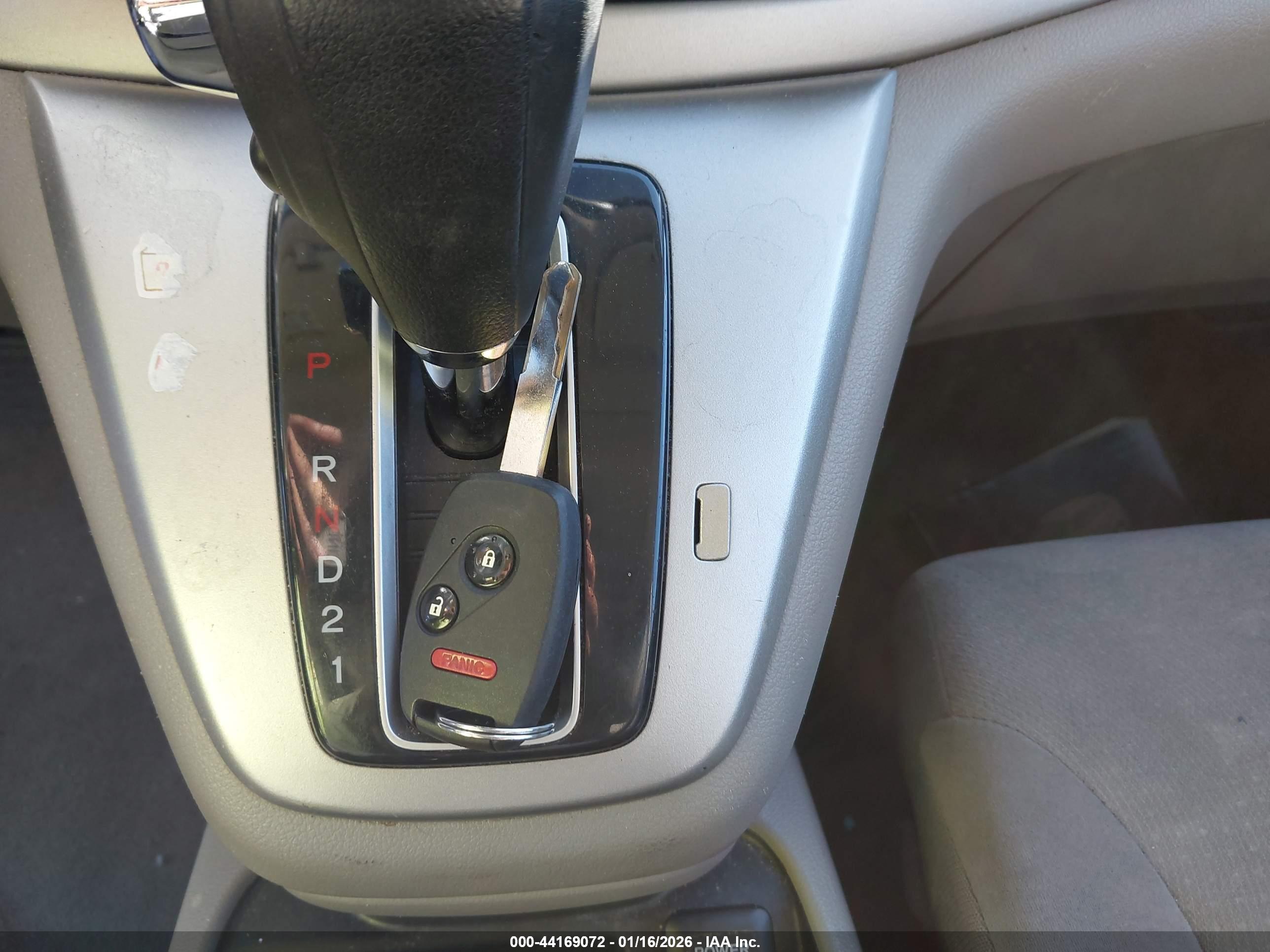 HONDA CR-V image 11