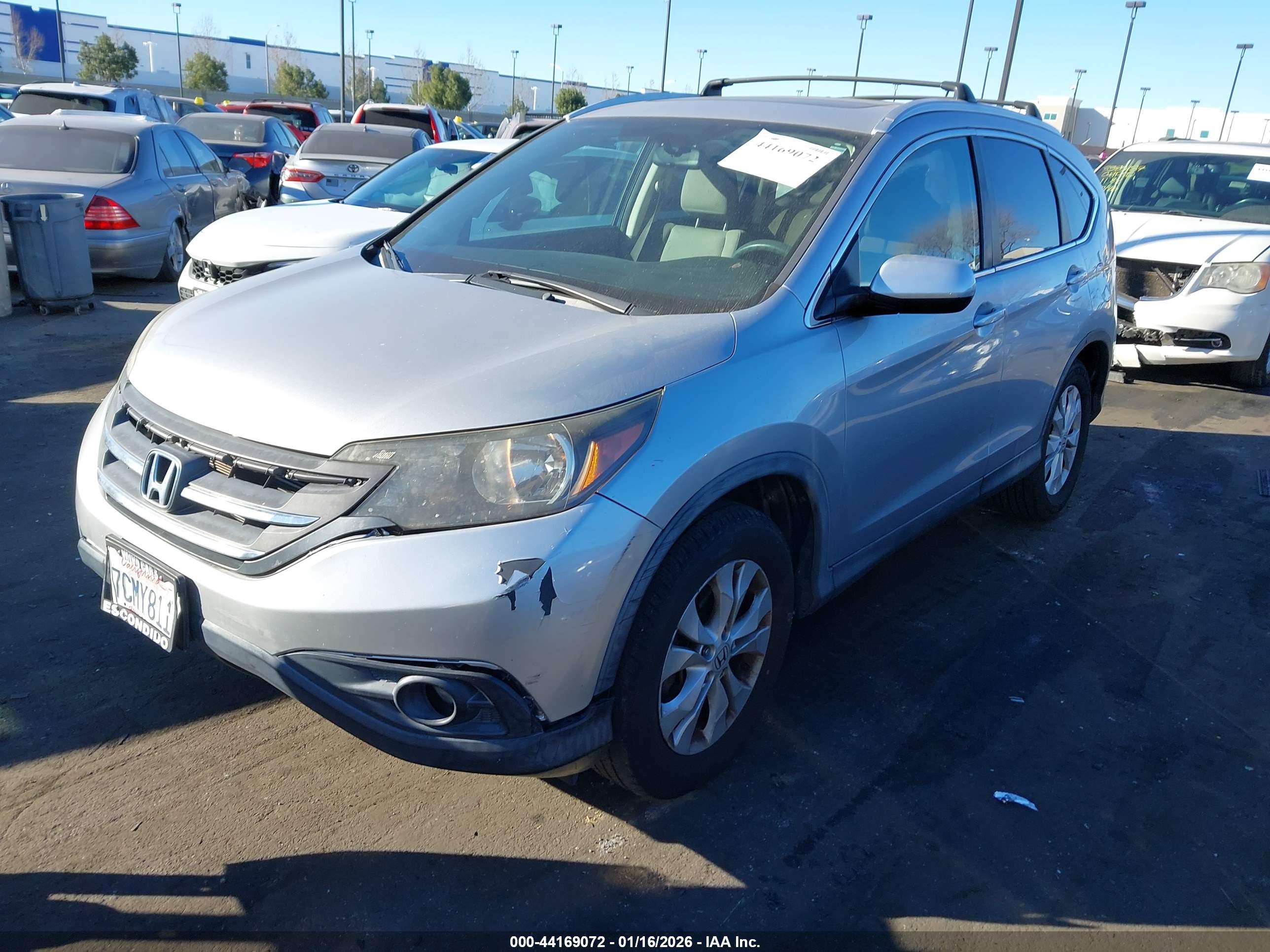 HONDA CR-V image 2