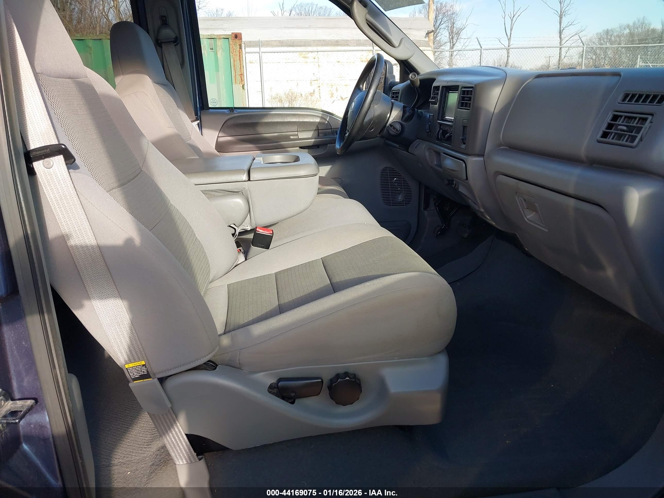 FORD F-250 image 5