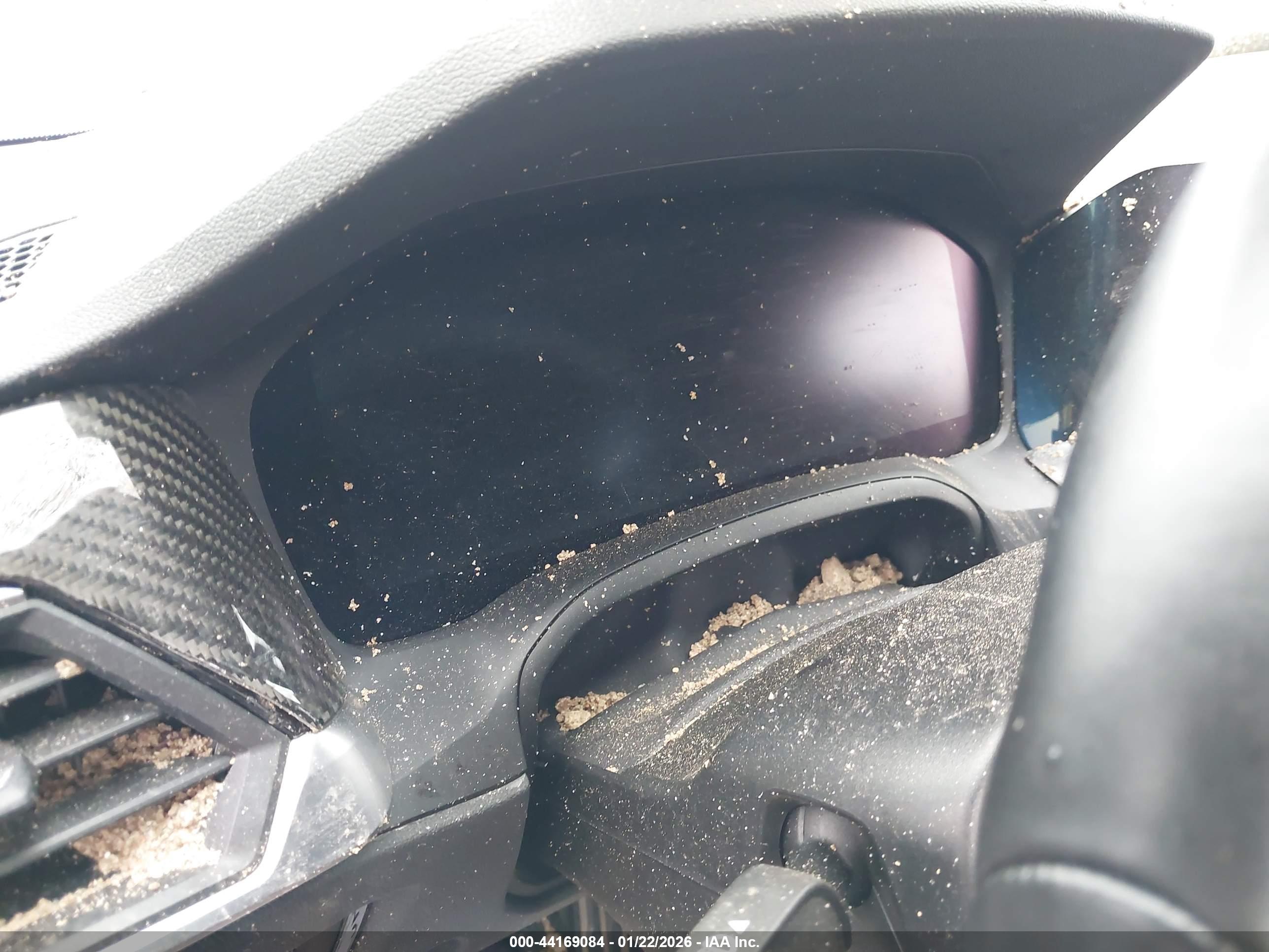 BMW M440I image 7