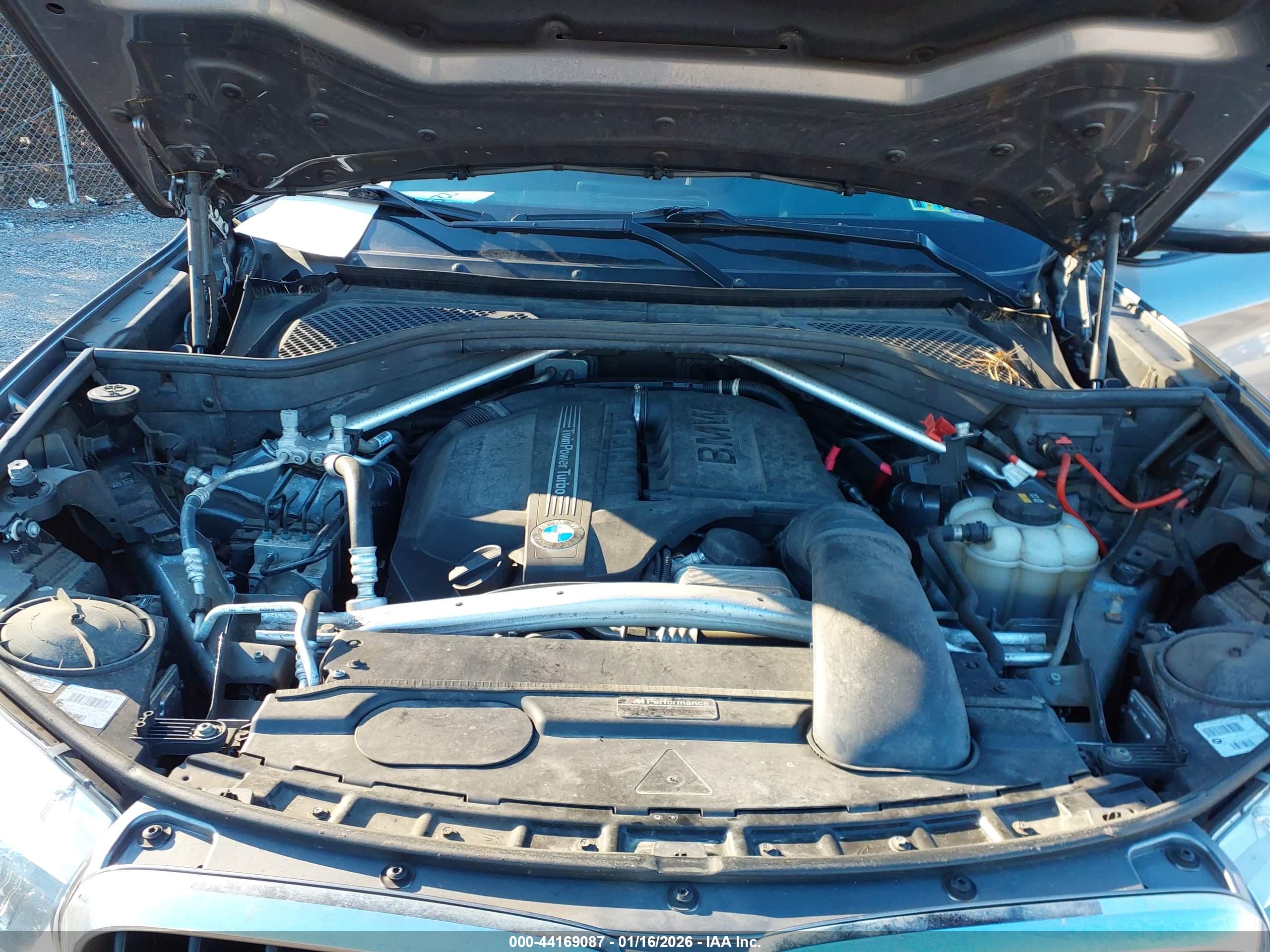 BMW X5 image 10