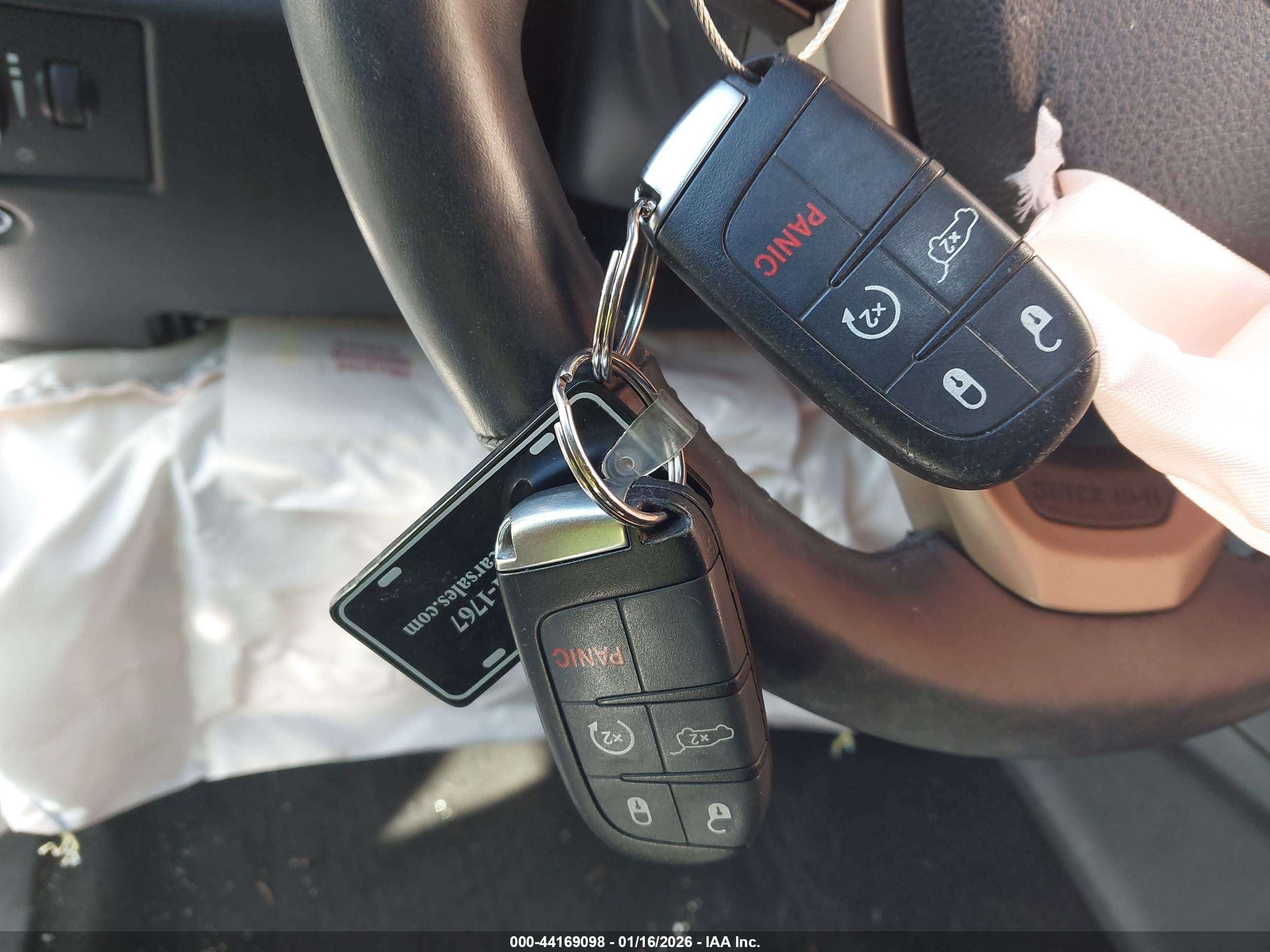 JEEP GRAND image 11