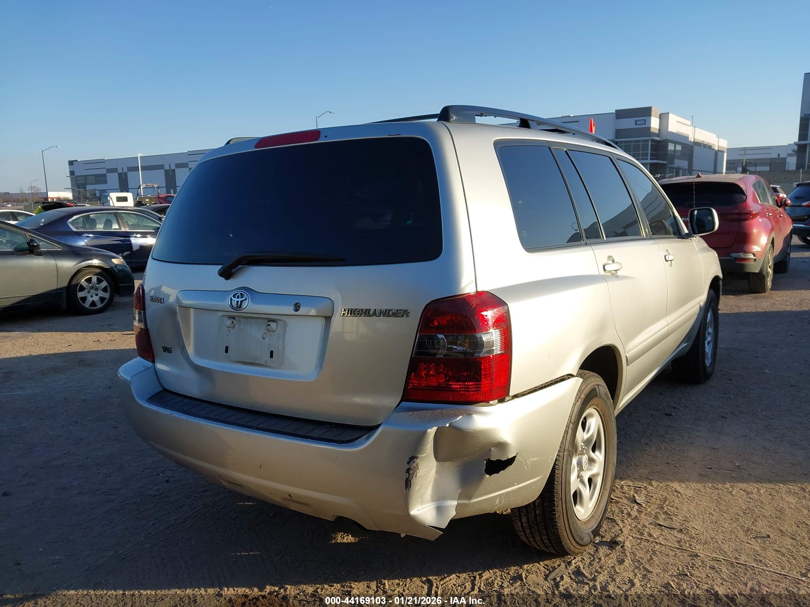 TOYOTA HIGHLANDER image 4