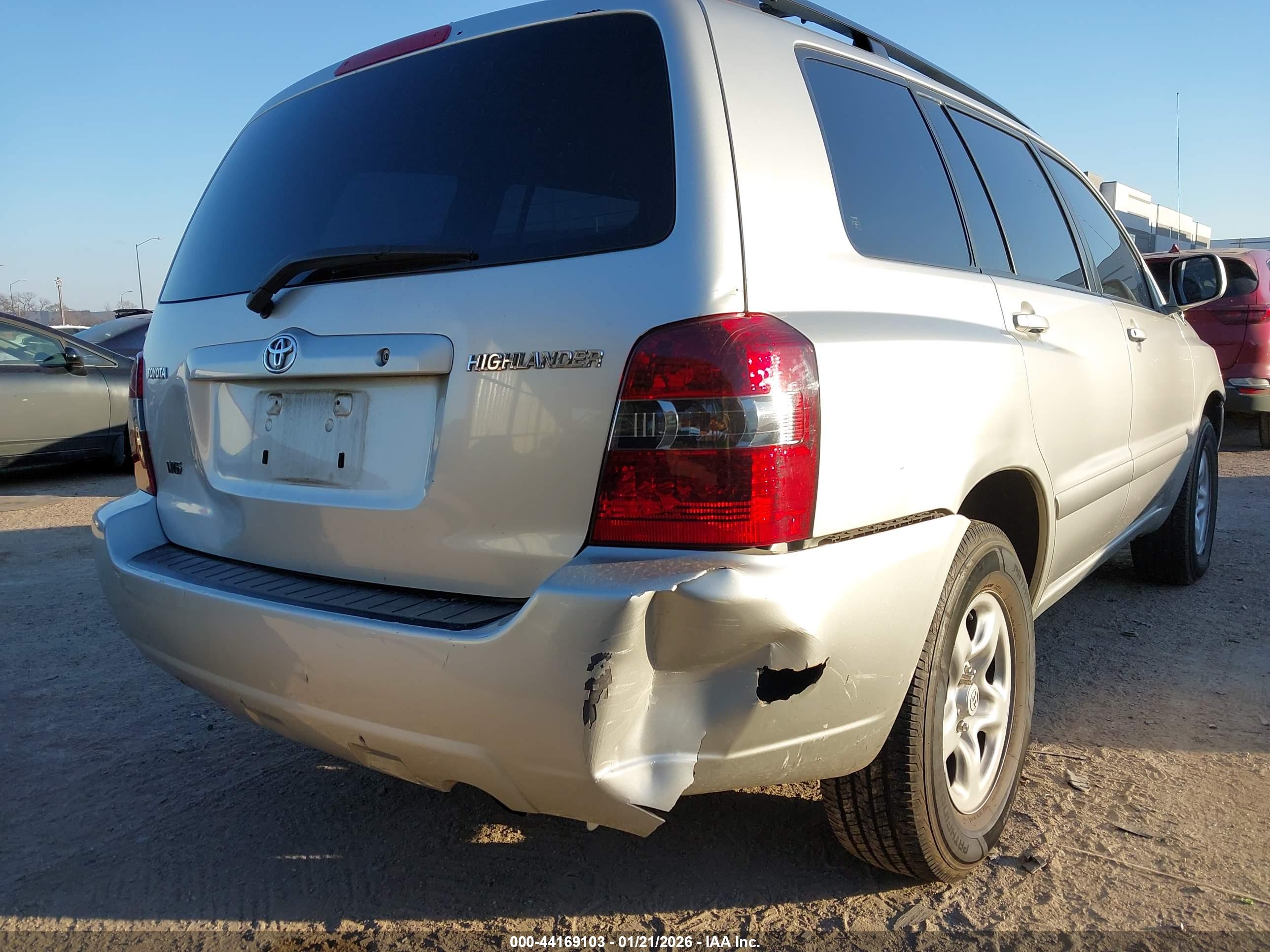 TOYOTA HIGHLANDER image 6