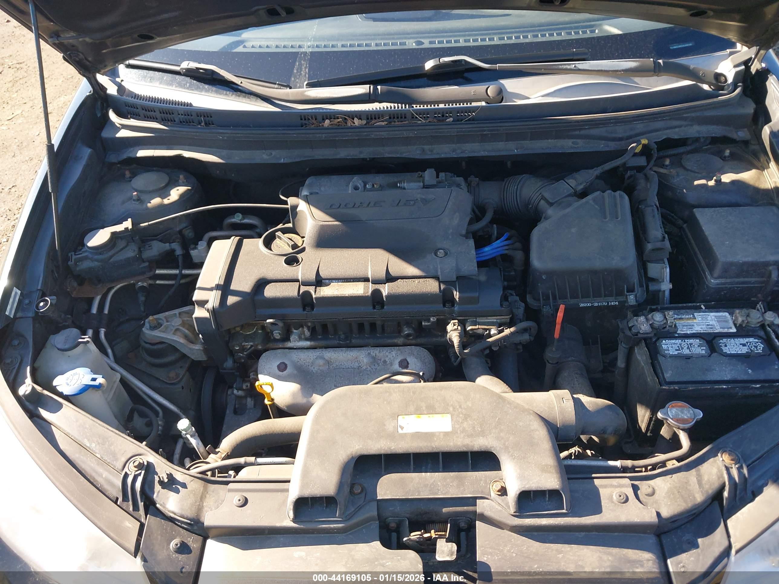HYUNDAI ELANTRA image 10