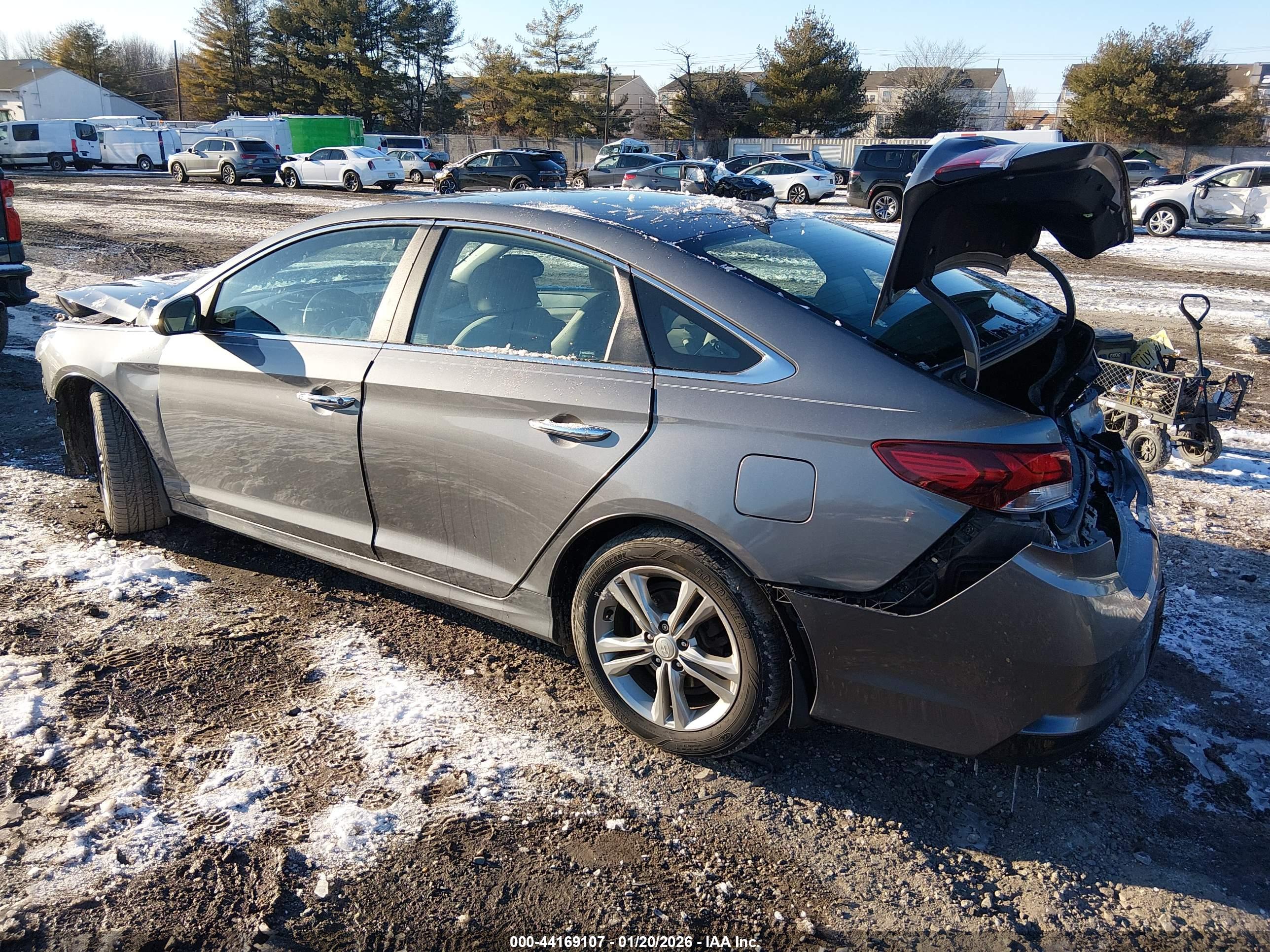 HYUNDAI SONATA image 3