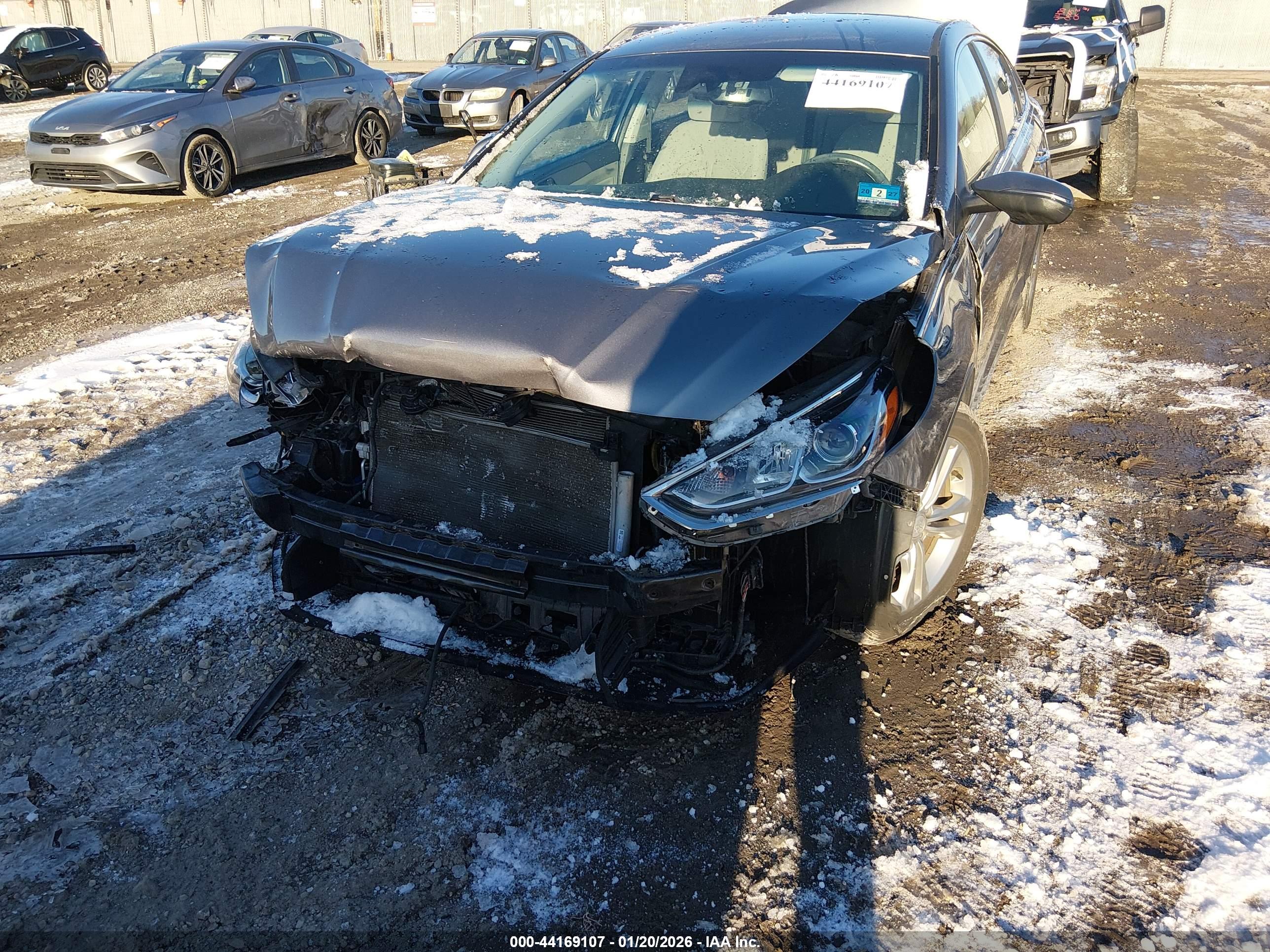 HYUNDAI SONATA image 6