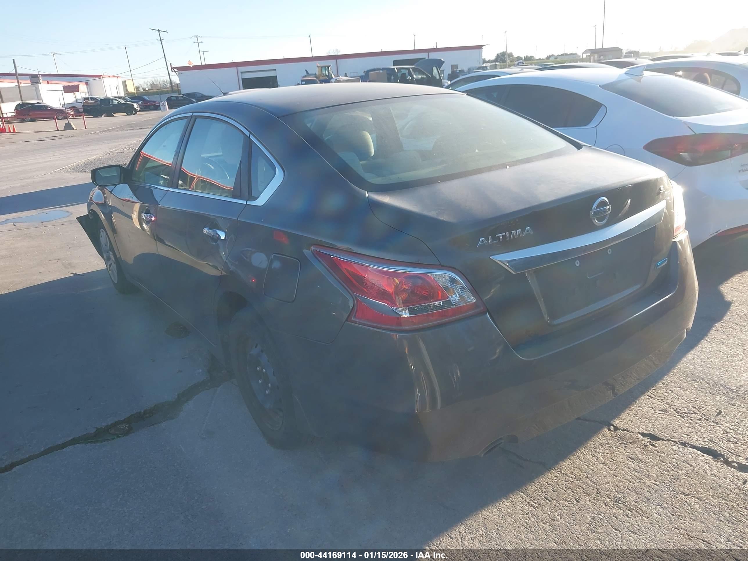 NISSAN ALTIMA image 3