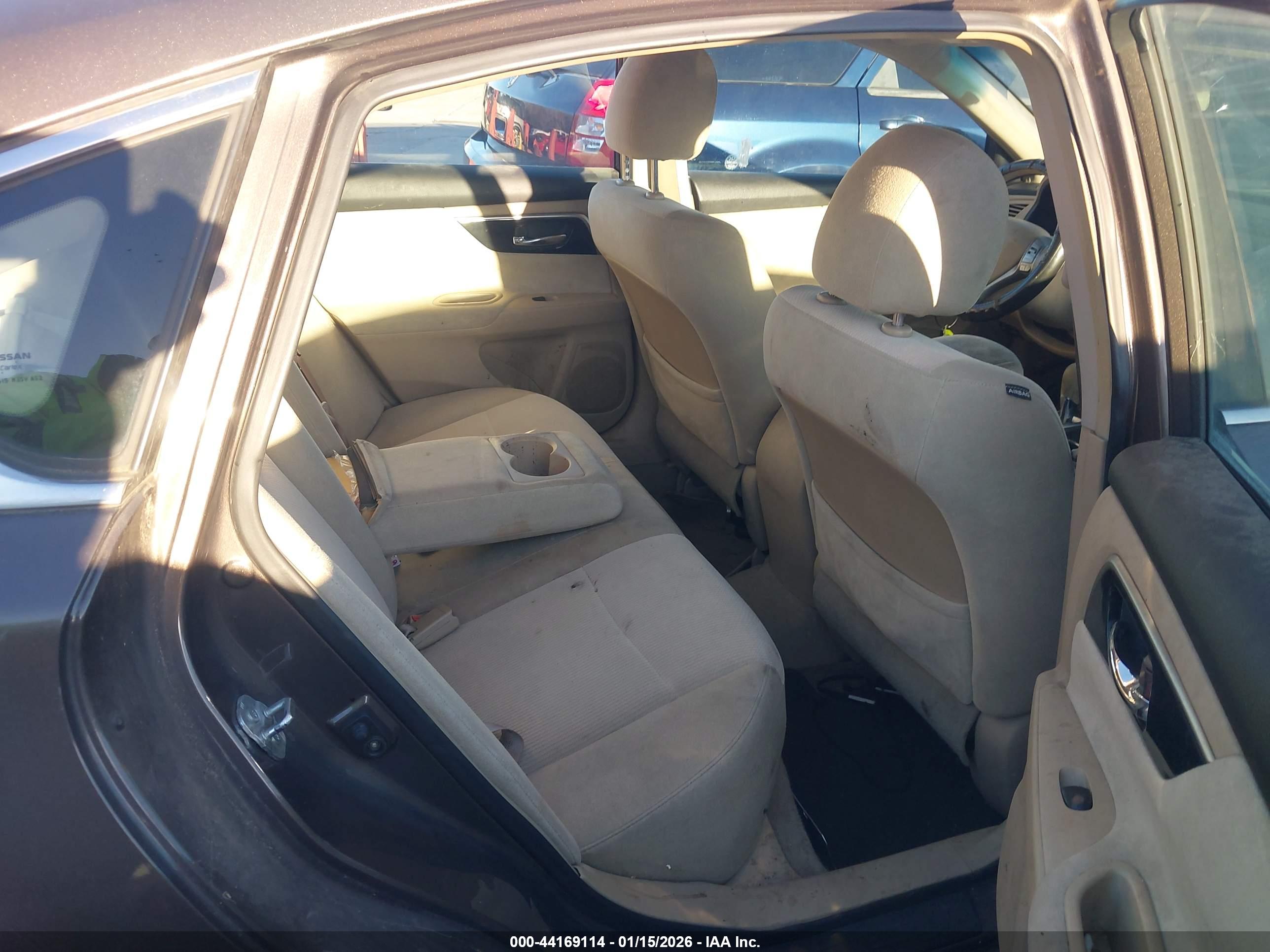 NISSAN ALTIMA image 8