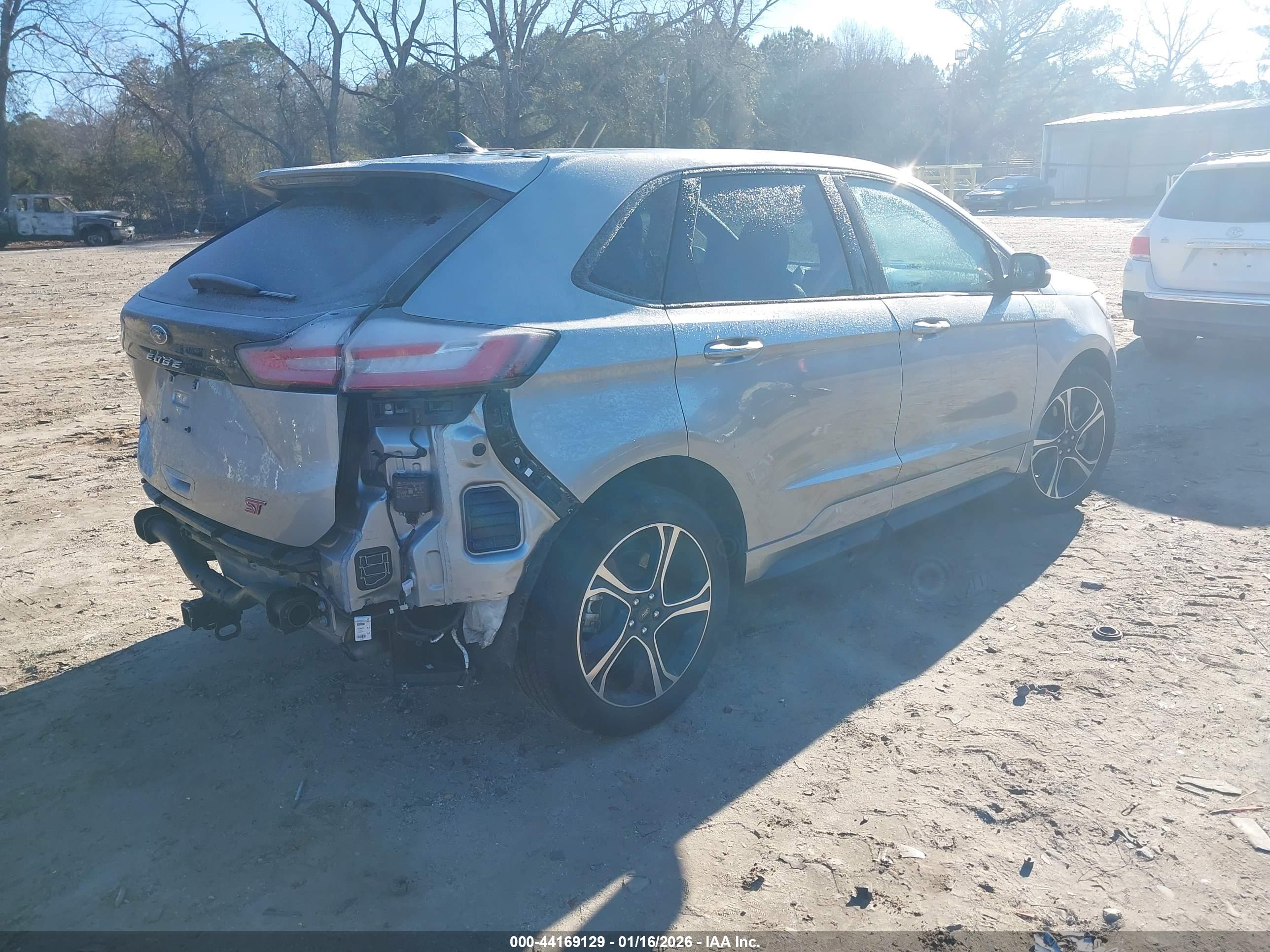 FORD EDGE image 4