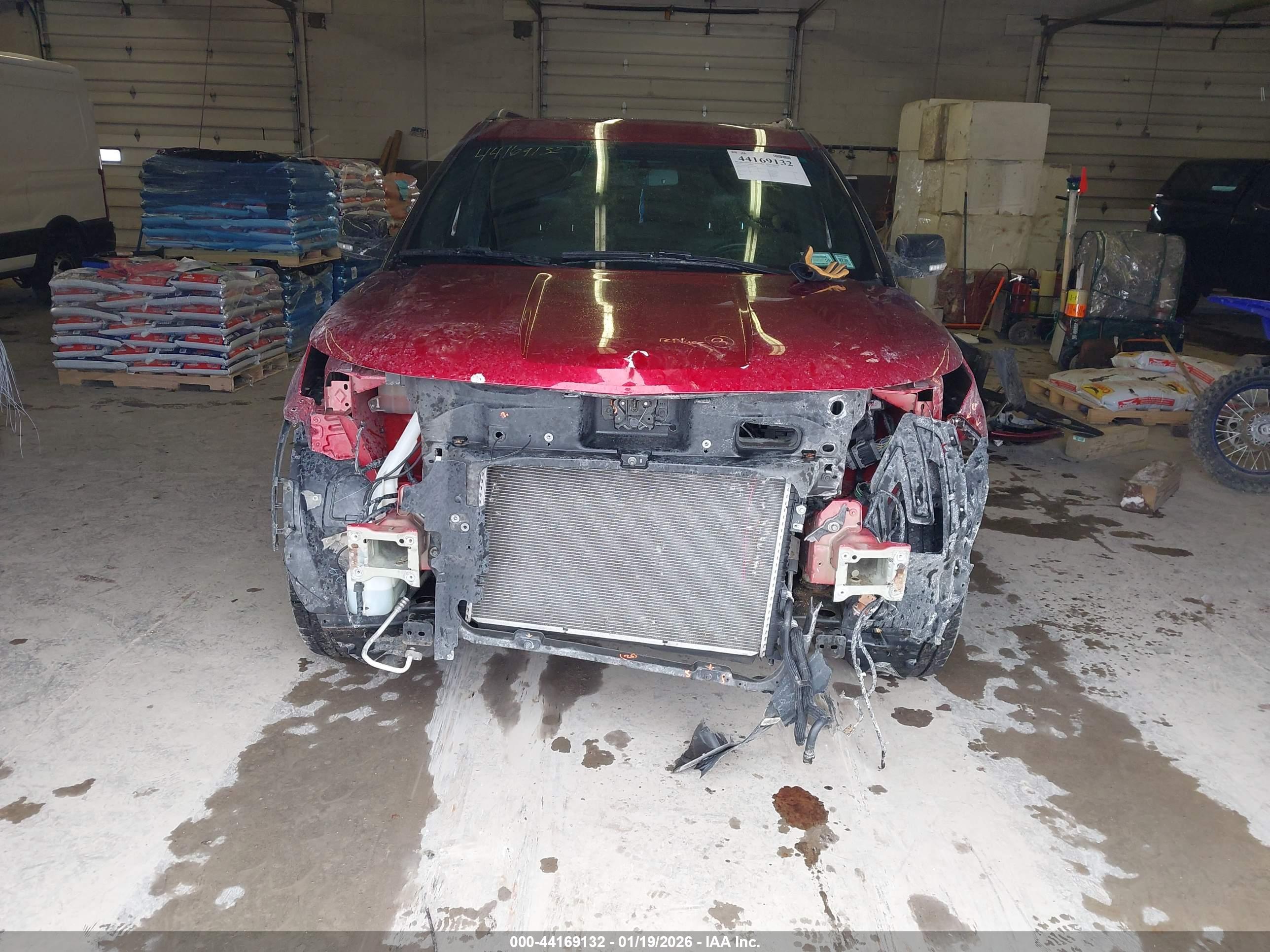 FORD EXPLORER image 6