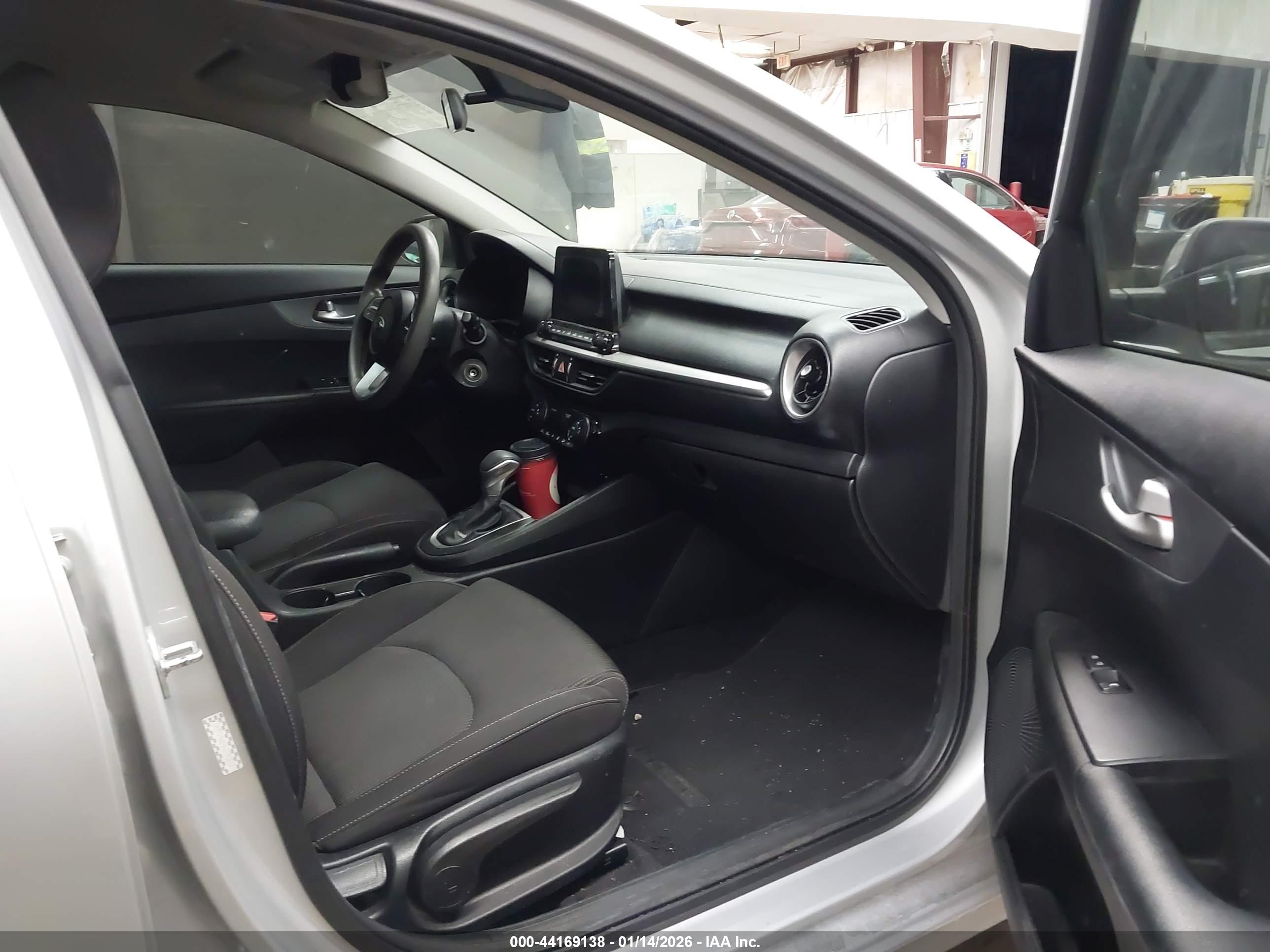 KIA FORTE image 5