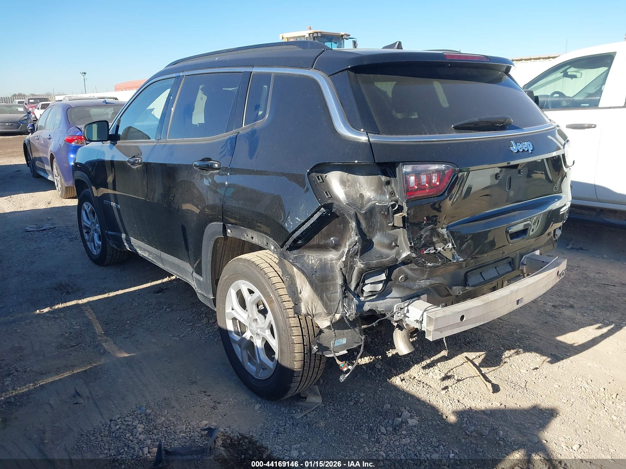 JEEP COMPASS image 3