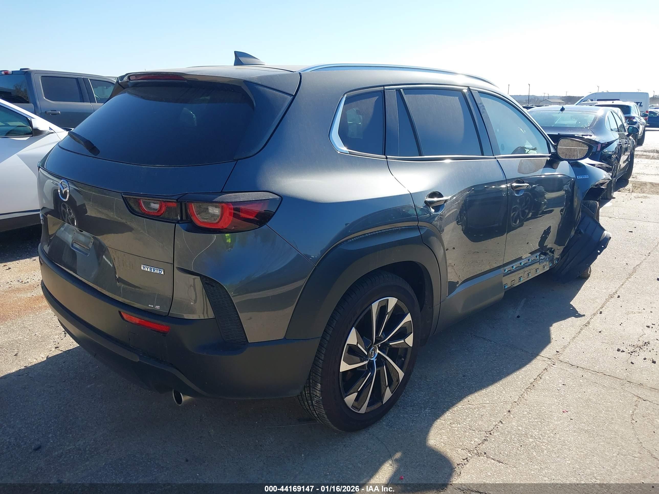 MAZDA CX-50 image 4