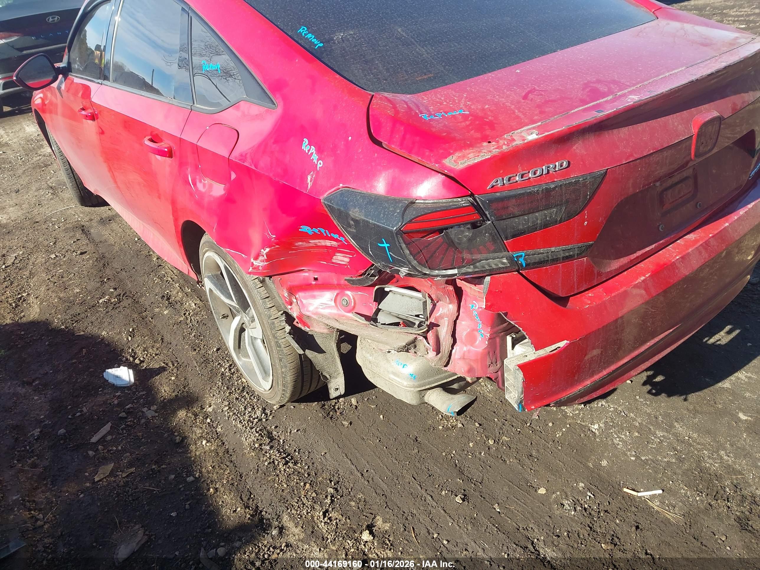 HONDA ACCORD image 6