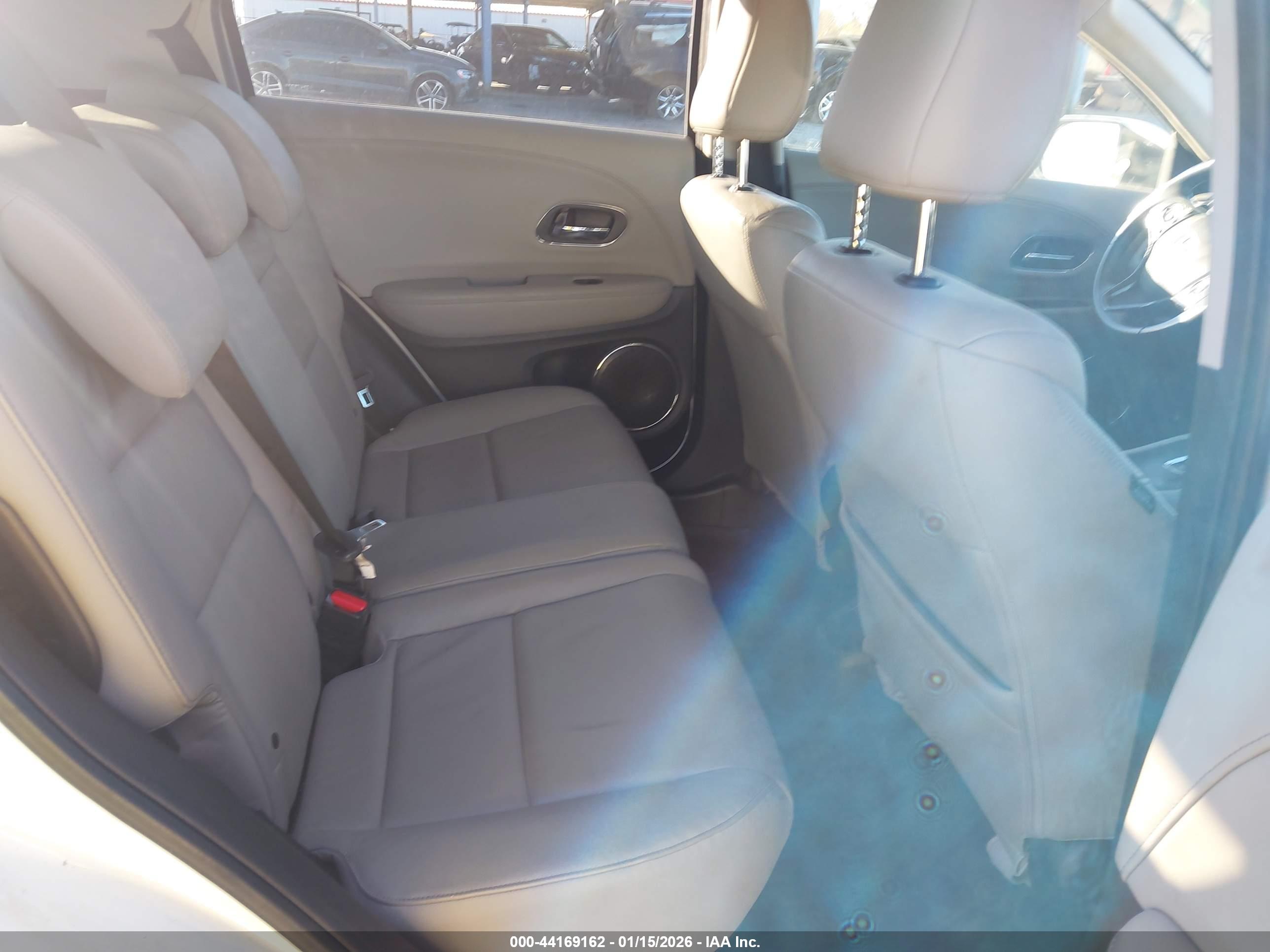 HONDA HR-V image 8