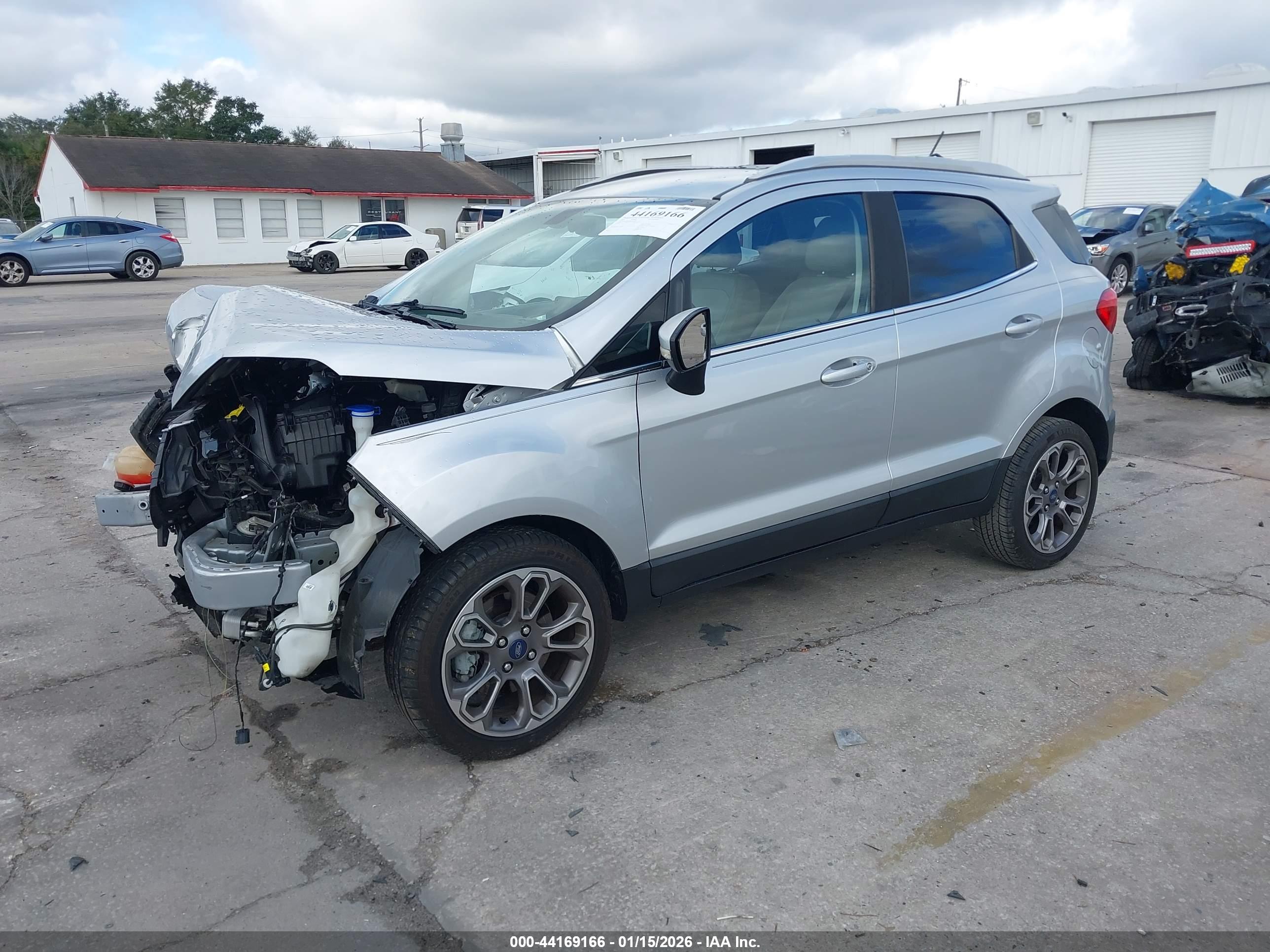 FORD ECOSPORT image 2