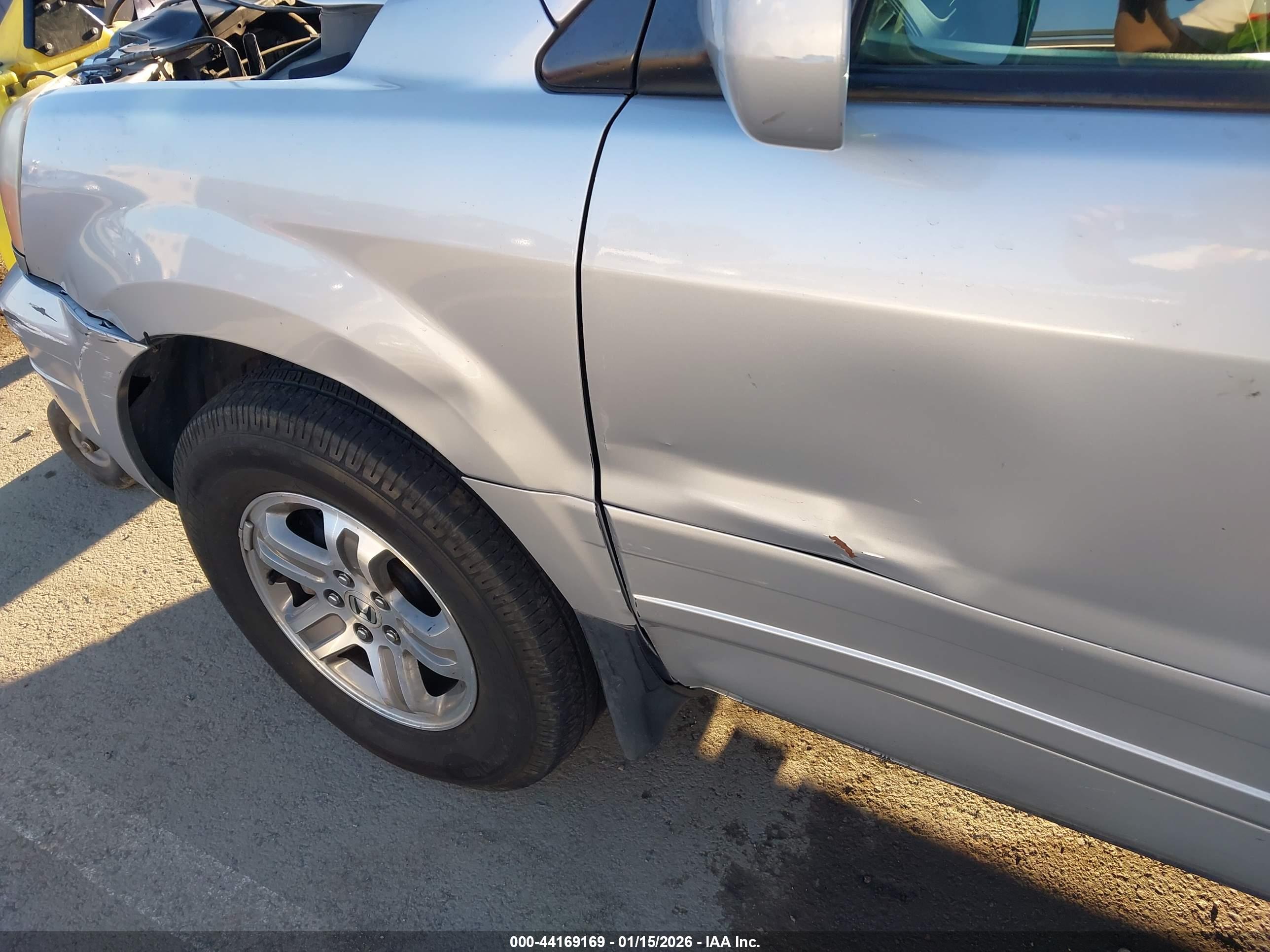 HONDA PILOT image 6