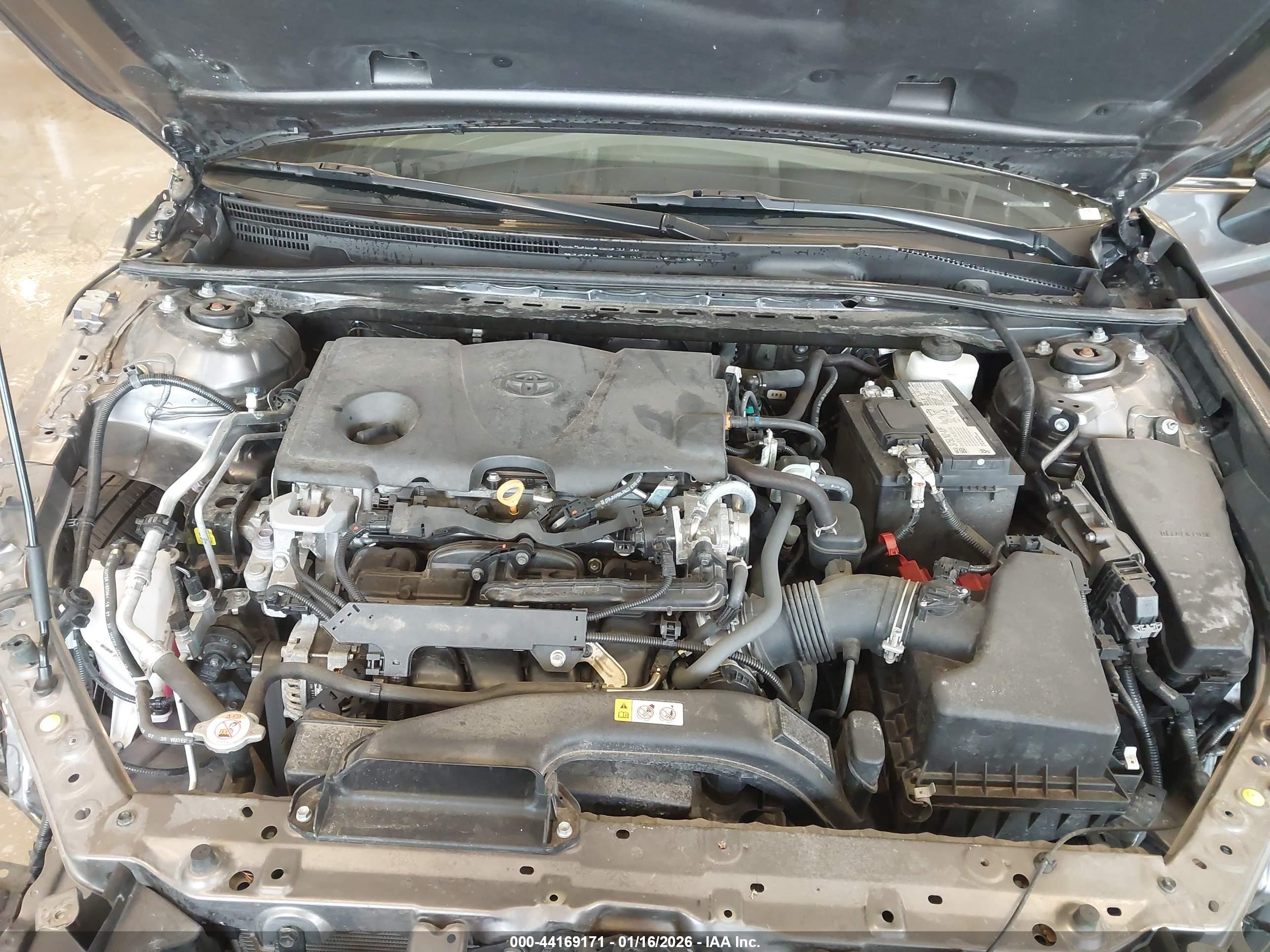TOYOTA CAMRY image 10
