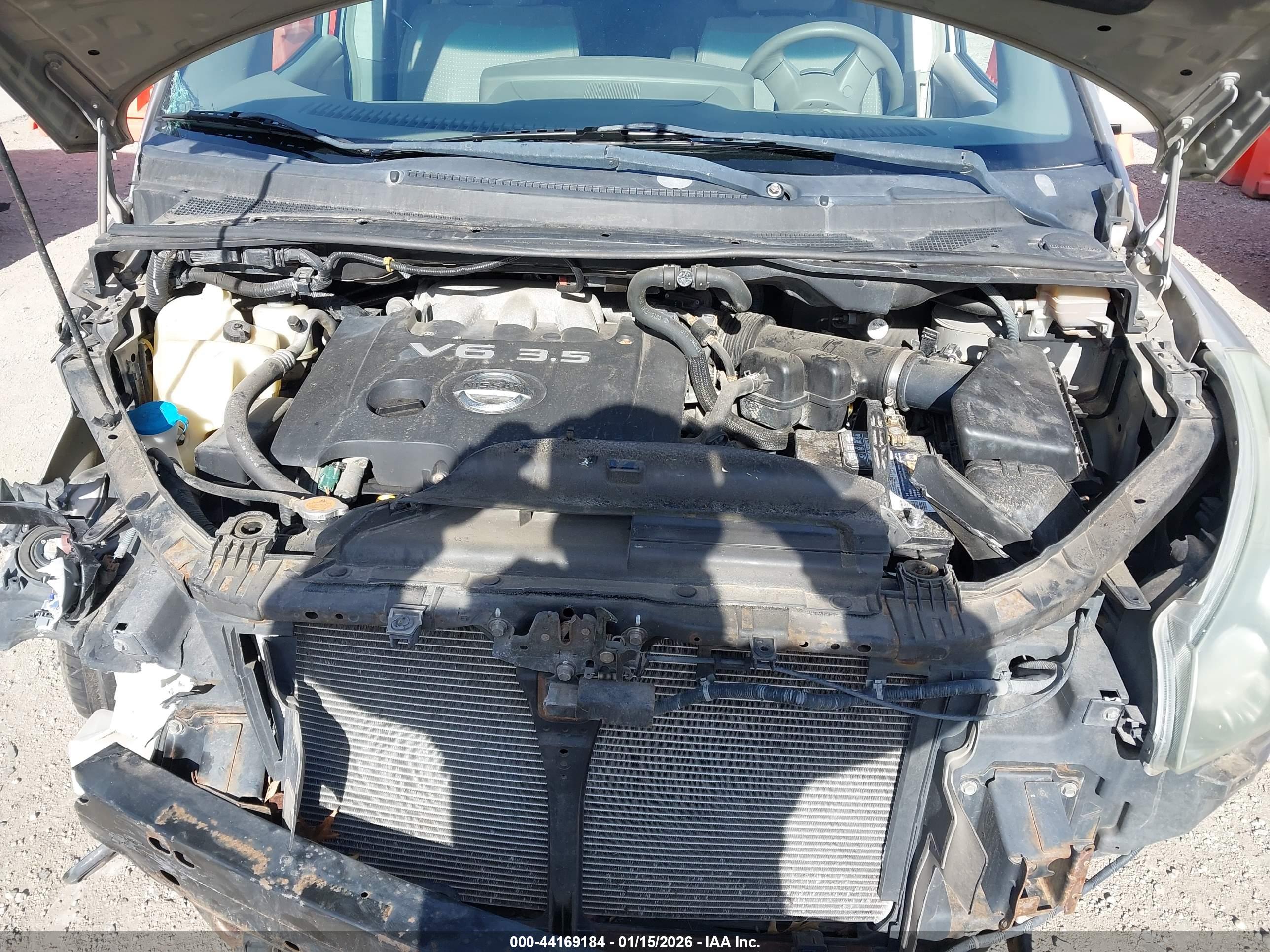 NISSAN QUEST image 10