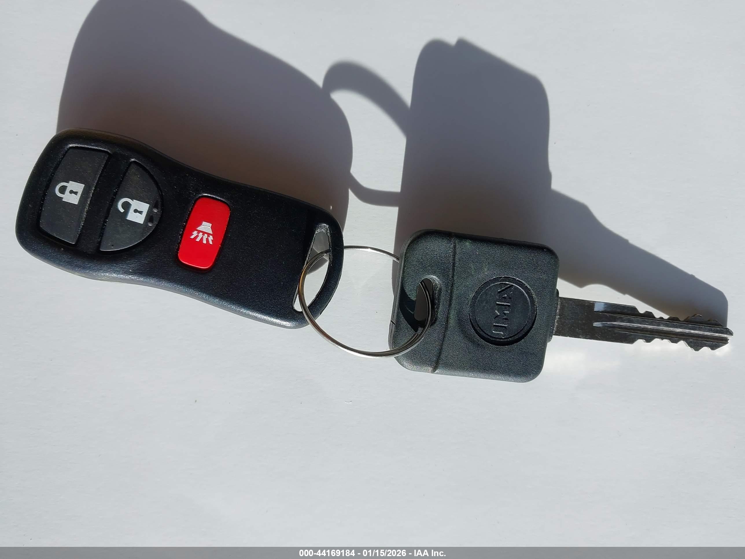NISSAN QUEST image 11