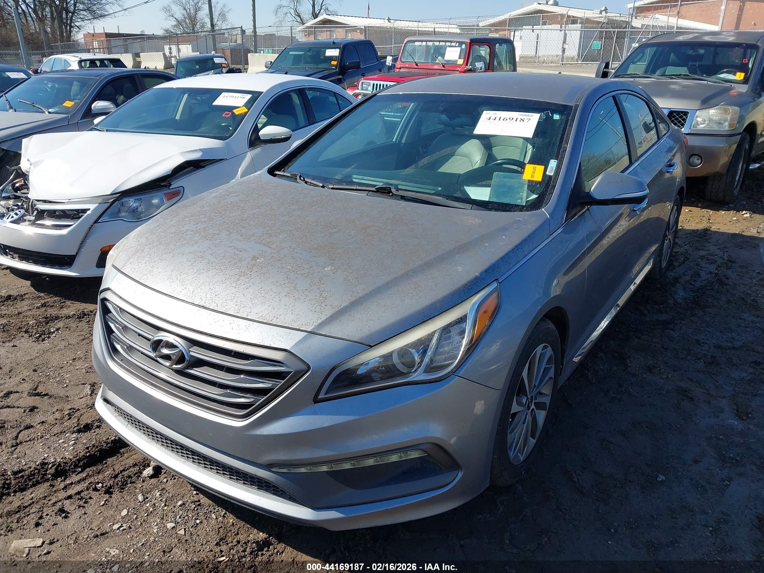 HYUNDAI SONATA image 6