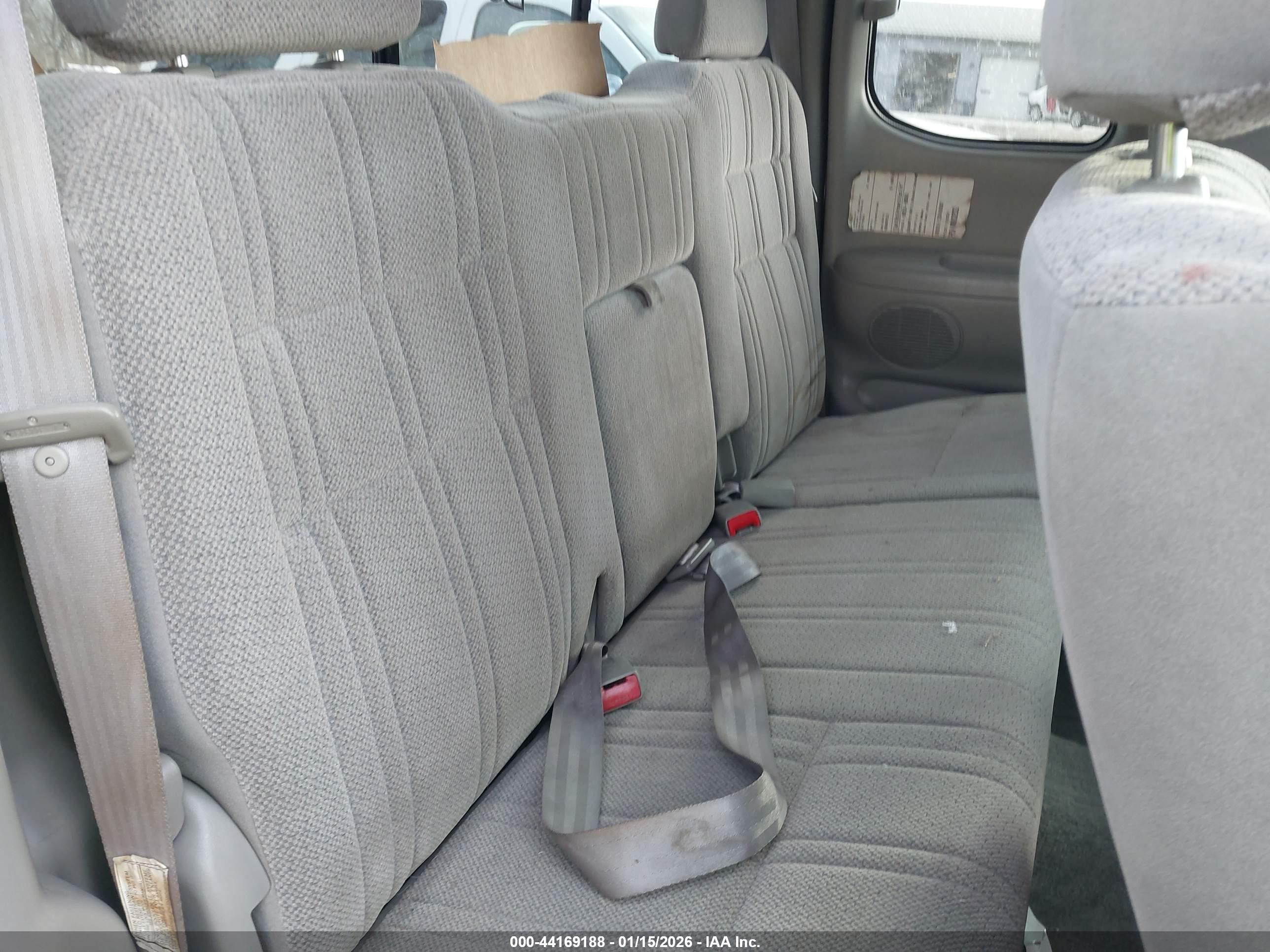 TOYOTA TUNDRA image 8