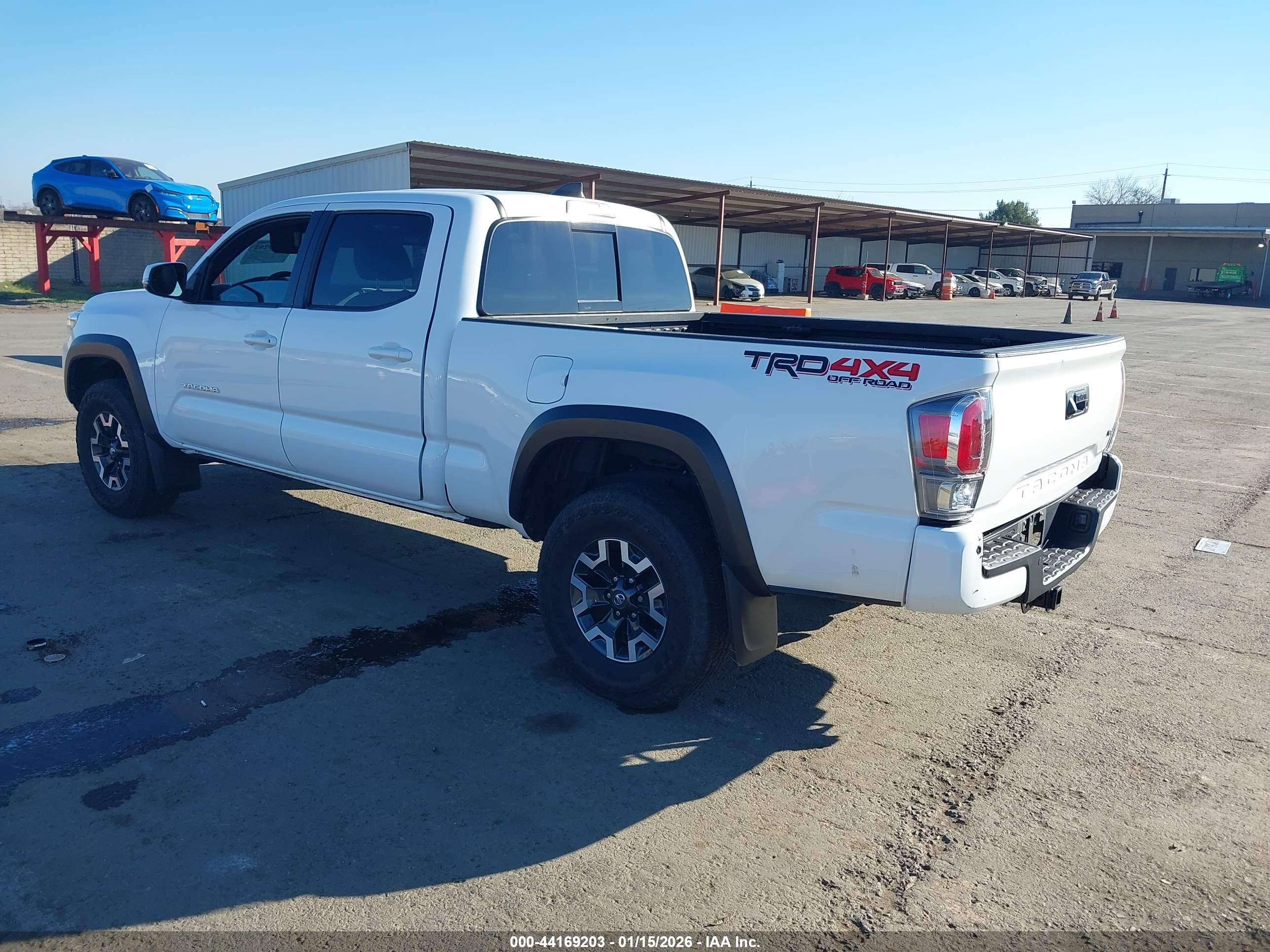 TOYOTA TACOMA image 3